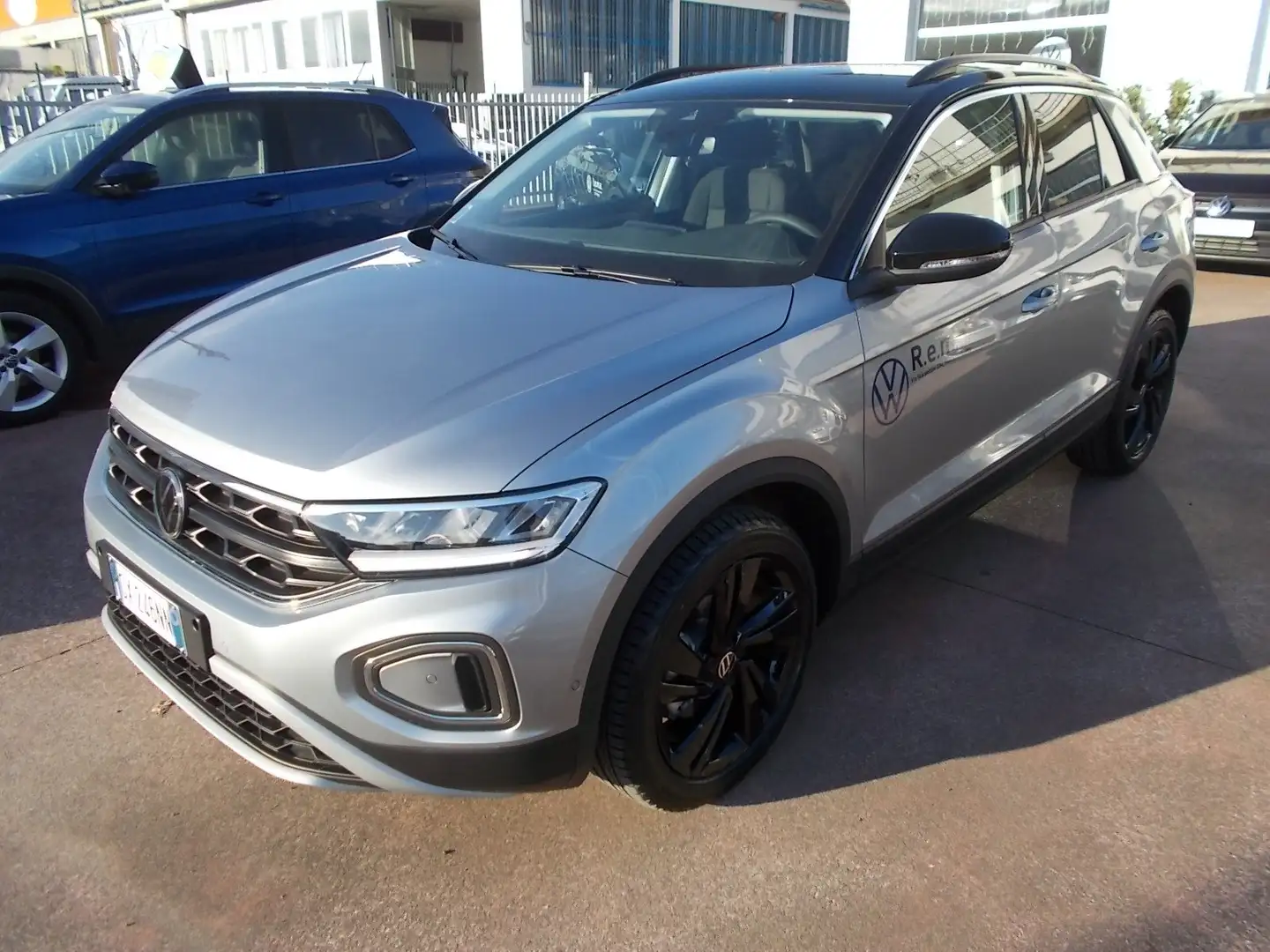 Volkswagen T-Roc T-Roc 1.0 TSI Sport 115CV AZIENDALE Grigio - 1