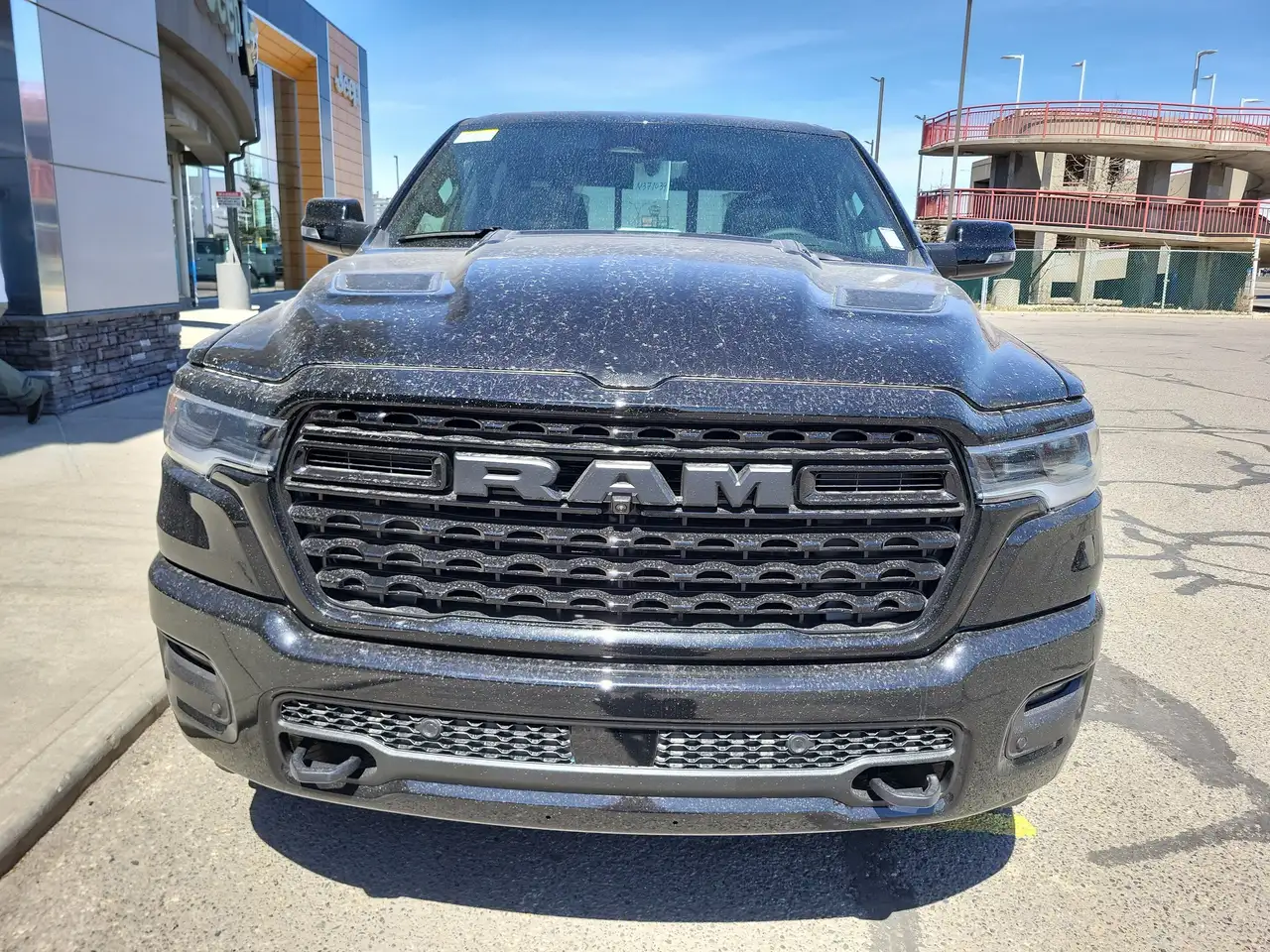 RAM 1500 снимка RAM 1500