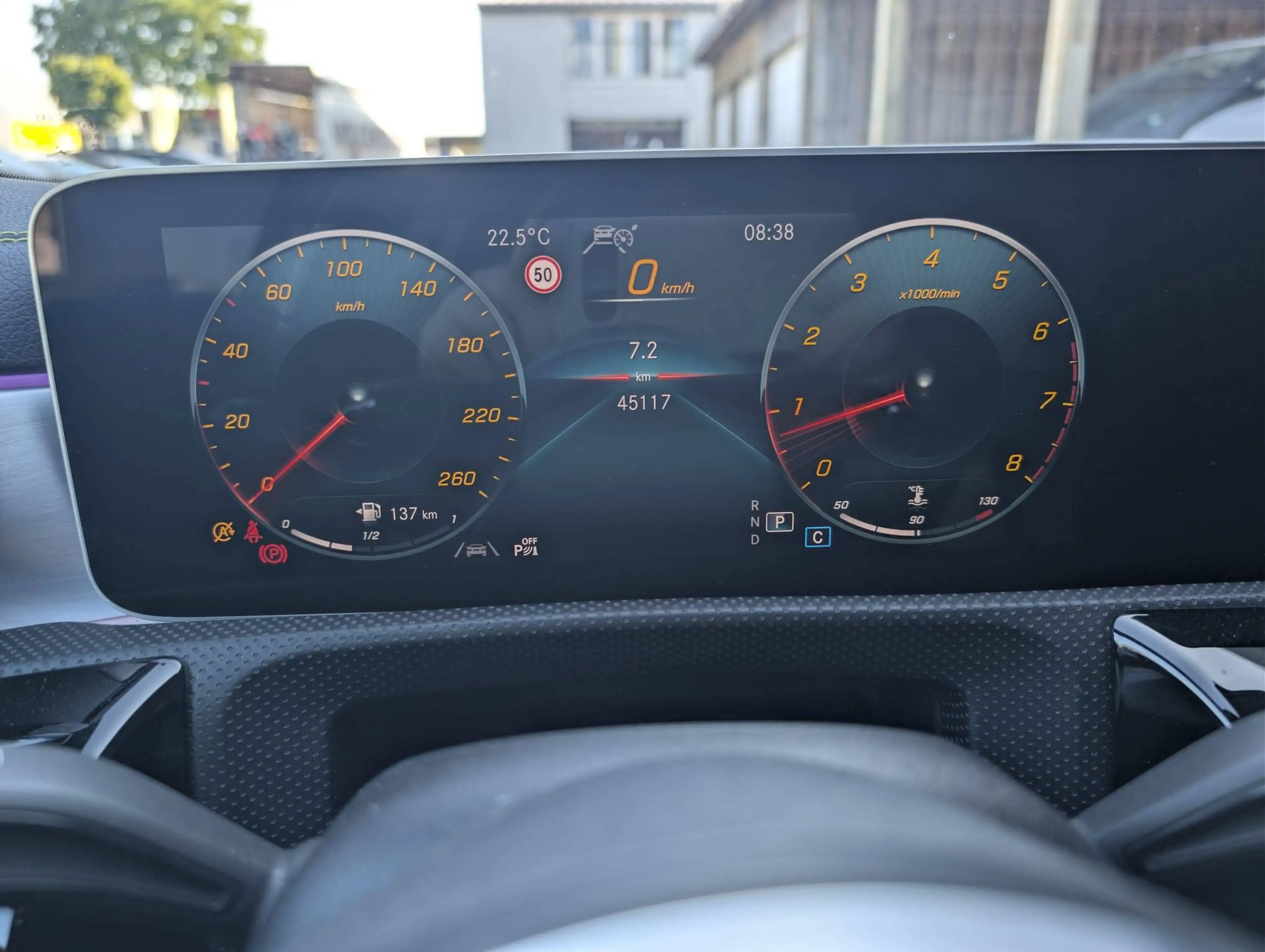 Mercedes-Benz A 250 A 250 Edition mit AMG-Line Paket — photo 13