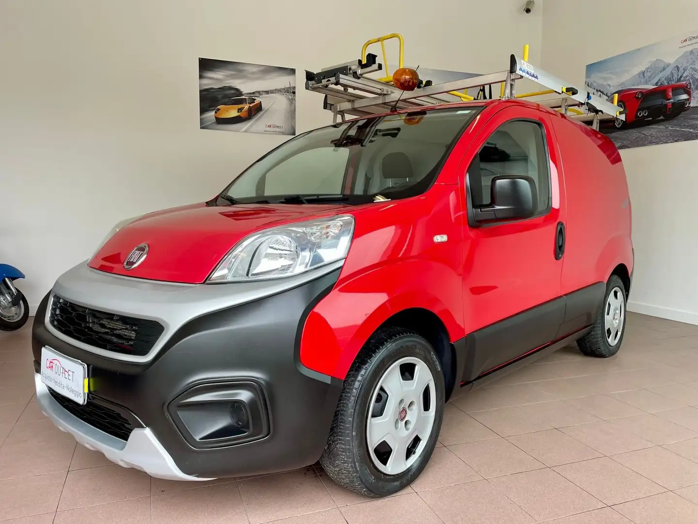 Fiat Fiorino Fiorino 1.3 MJT 95CV Cargo Adventure TRACTION , PE Rouge - 1