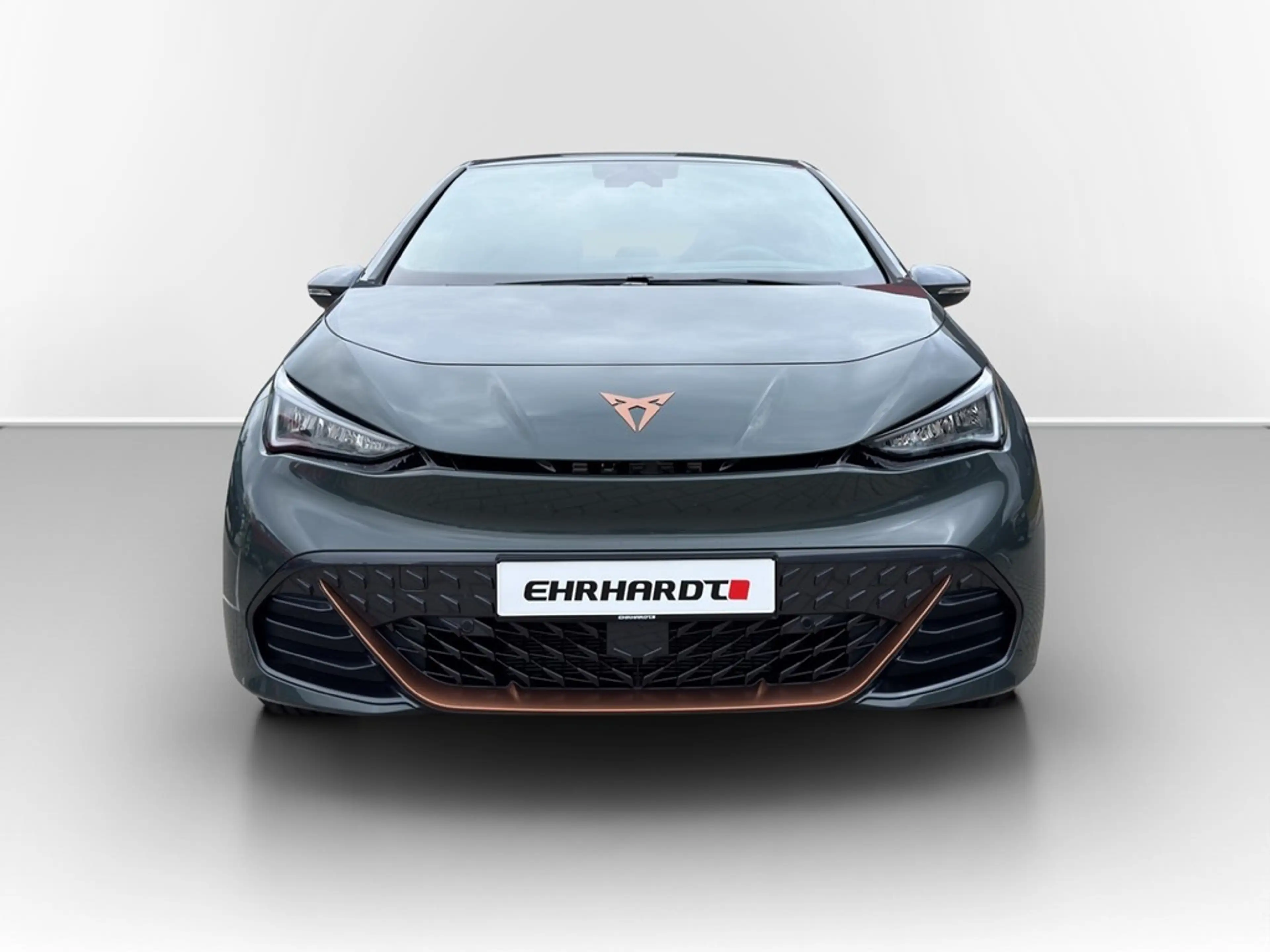 CUPRA Born 79 kwh VZ DCC WÄRMEPU*HEADUP*CARPLAY*LED*ACC*PD... — photo 2