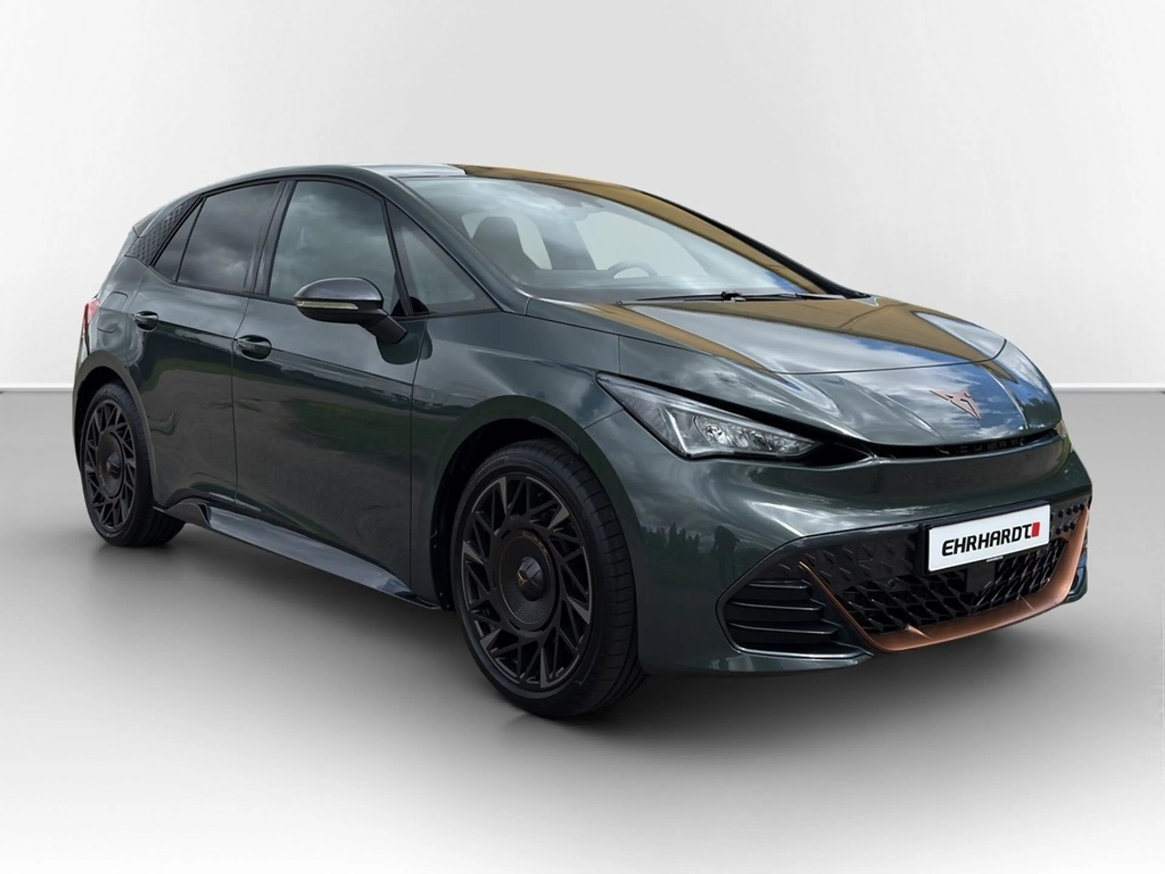 CUPRA Born 79 kwh VZ DCC WÄRMEPU*HEADUP*CARPLAY*LED*ACC*PD... — photo 3