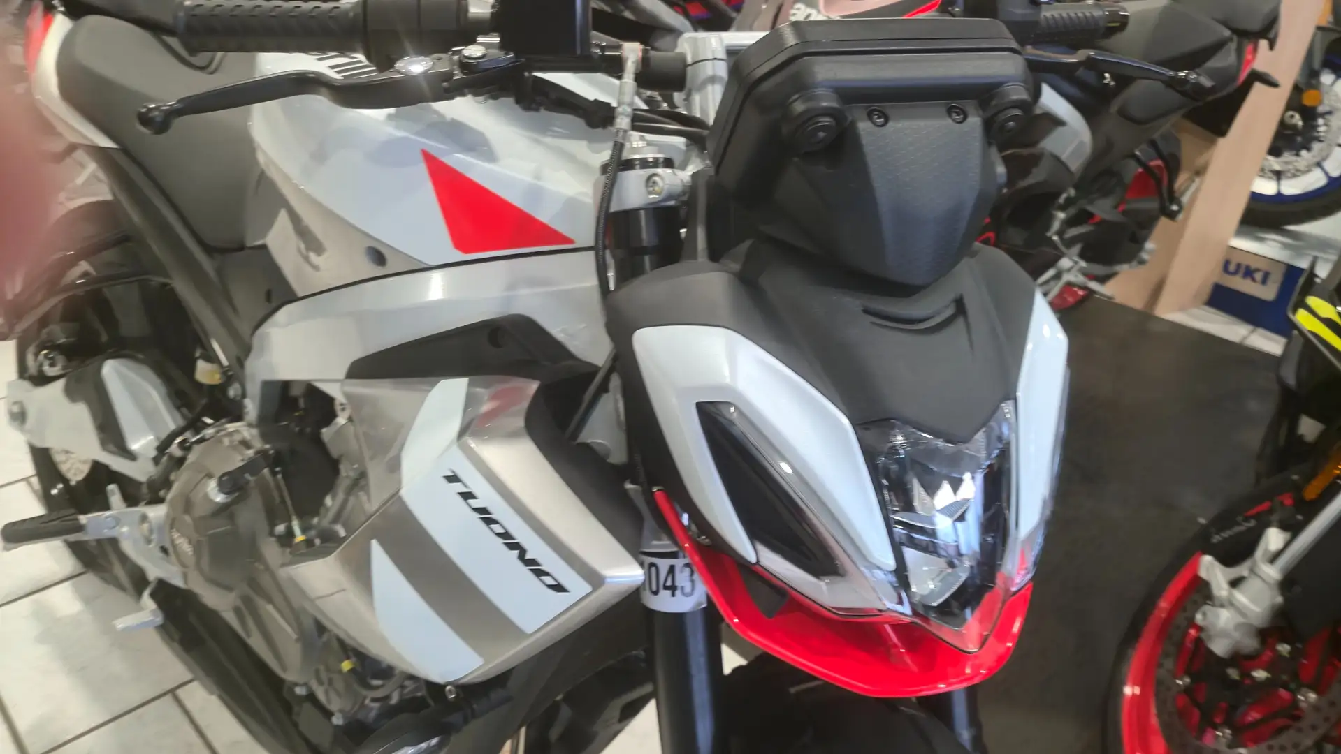 Aprilia Tuono TUONO 457 ABS Gri - 1