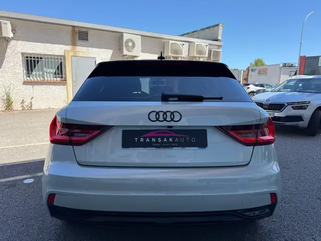 Audi A1 view 6