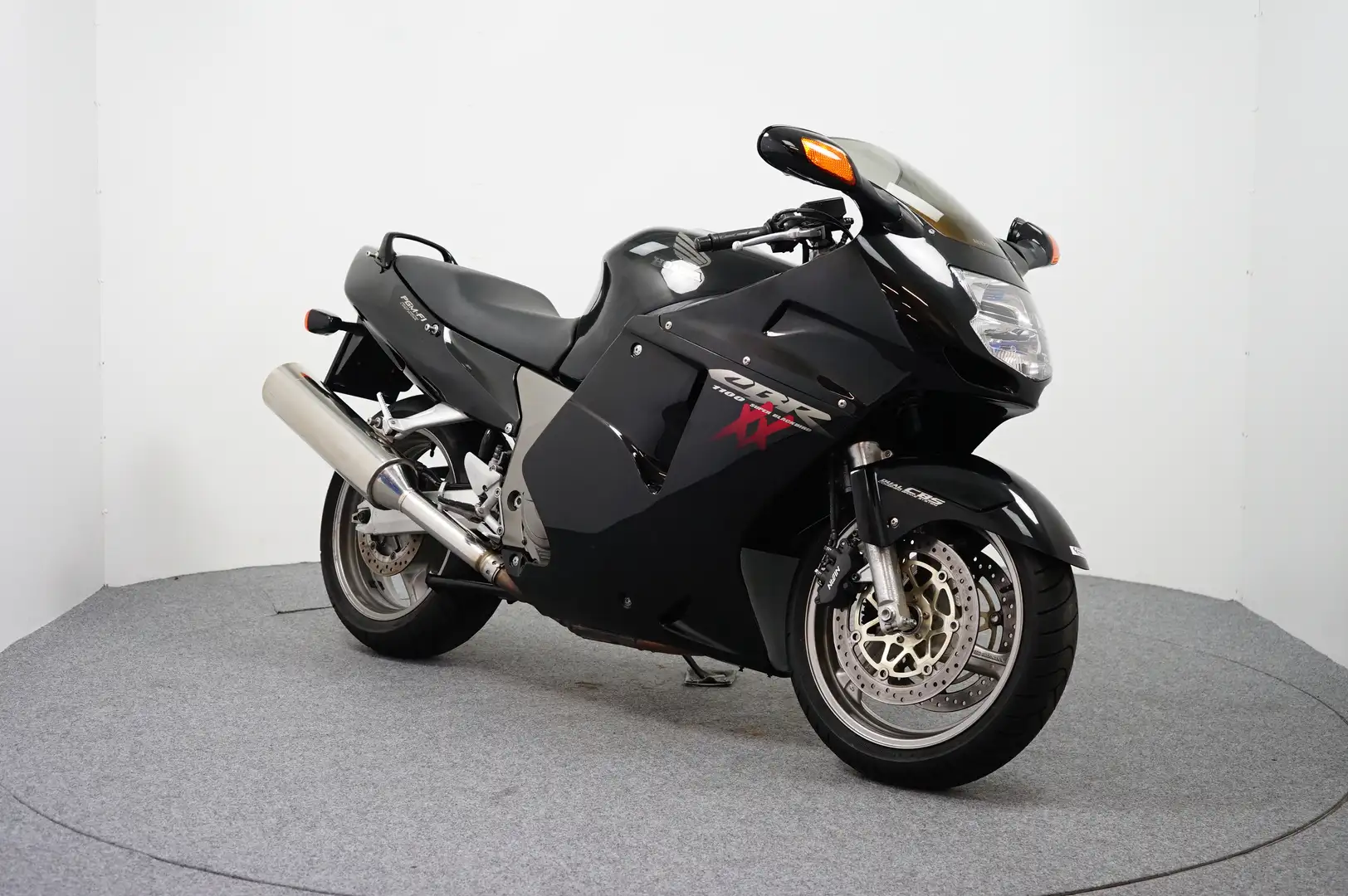 Honda CBR 1100 XX BLACKBIRD Černá - 2