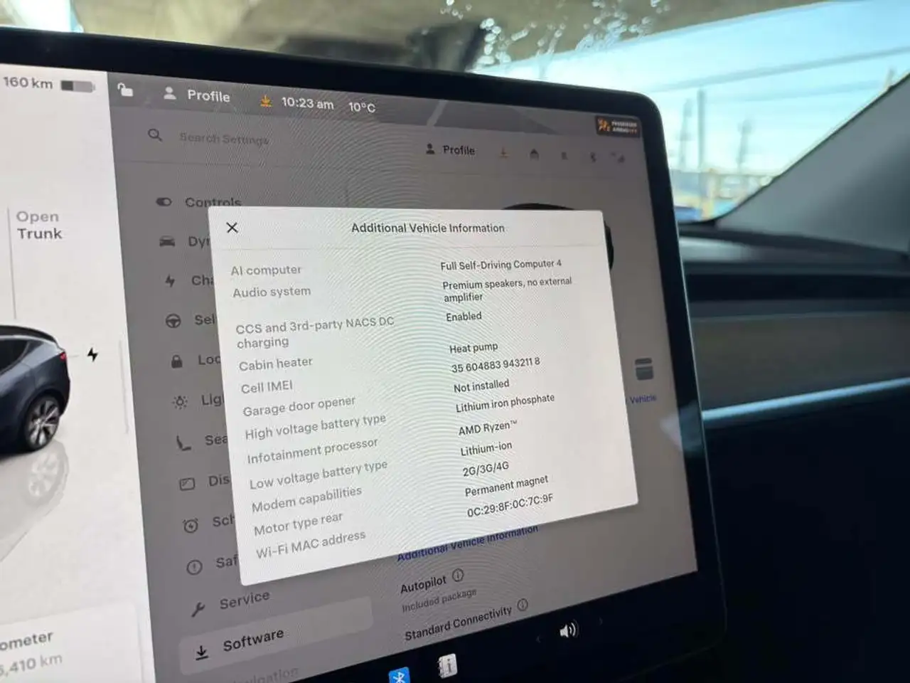 Tesla Model Y снимка Tesla Model Y