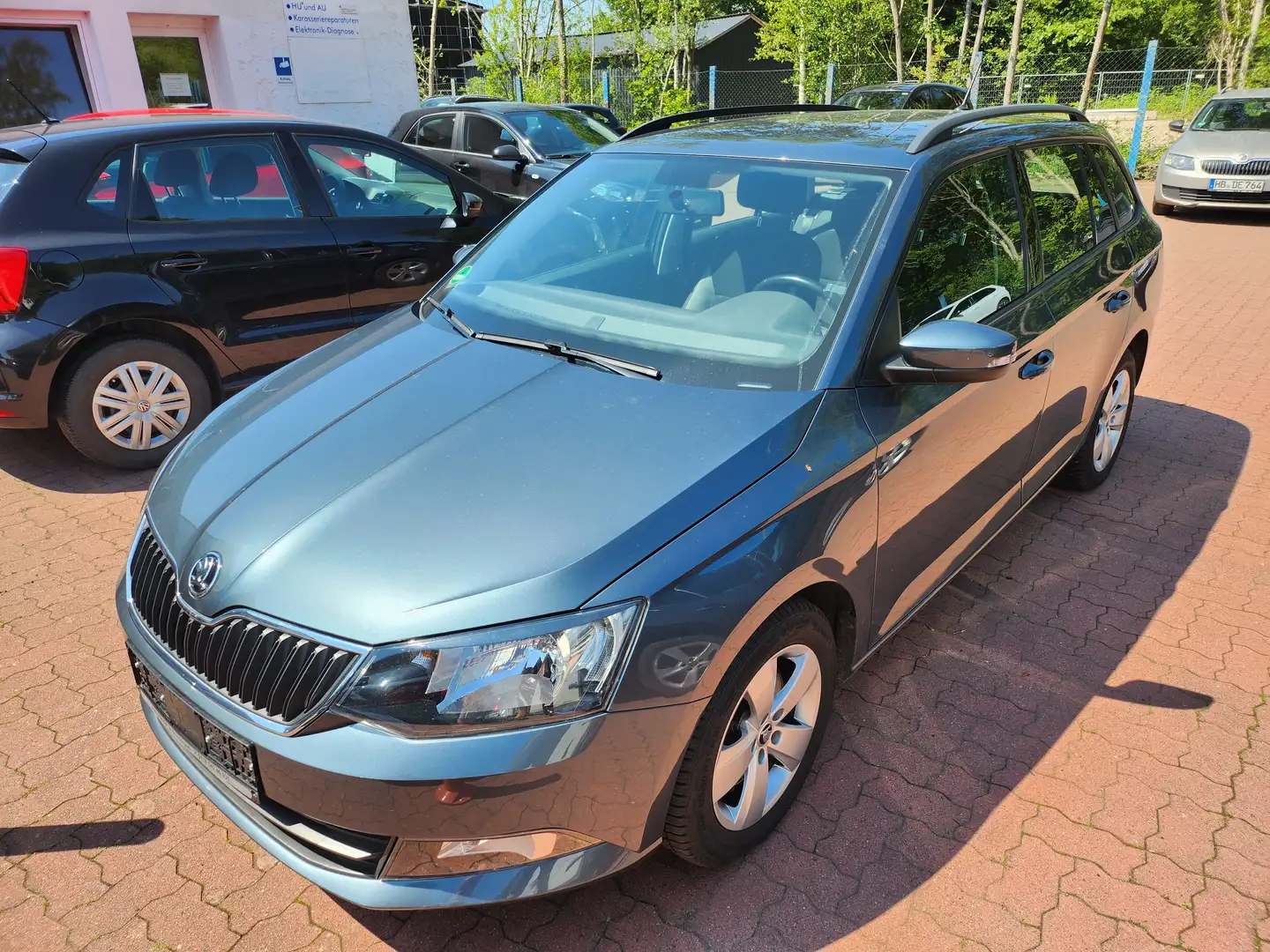 Skoda Fabia Kombi 1.0 TSI - Klima/ALU/Sitzheizung Gris - 1