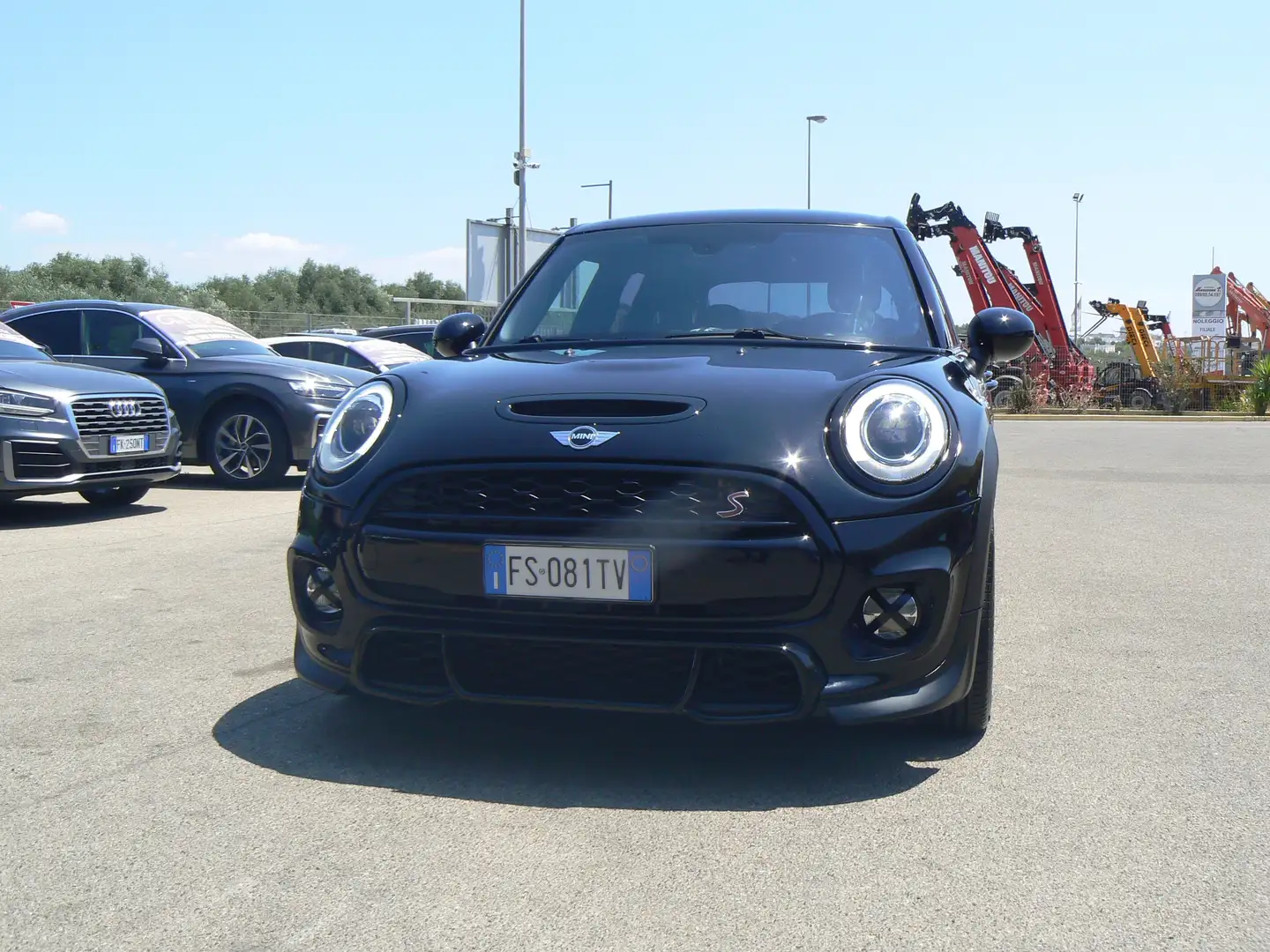 MINI Cooper SD 5 PORTE, DIESEL  170 CV ALLEST.  JOHN COOPER WORK Nero - 2