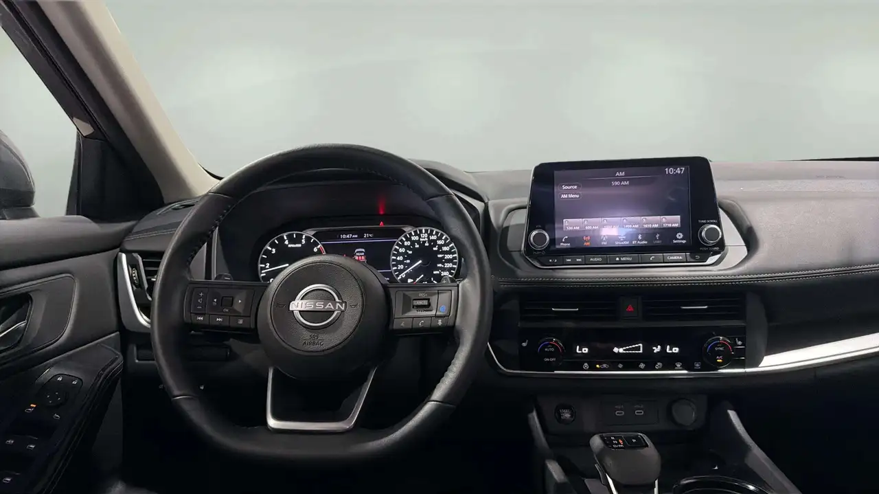 Nissan Rogue снимка Nissan Rogue