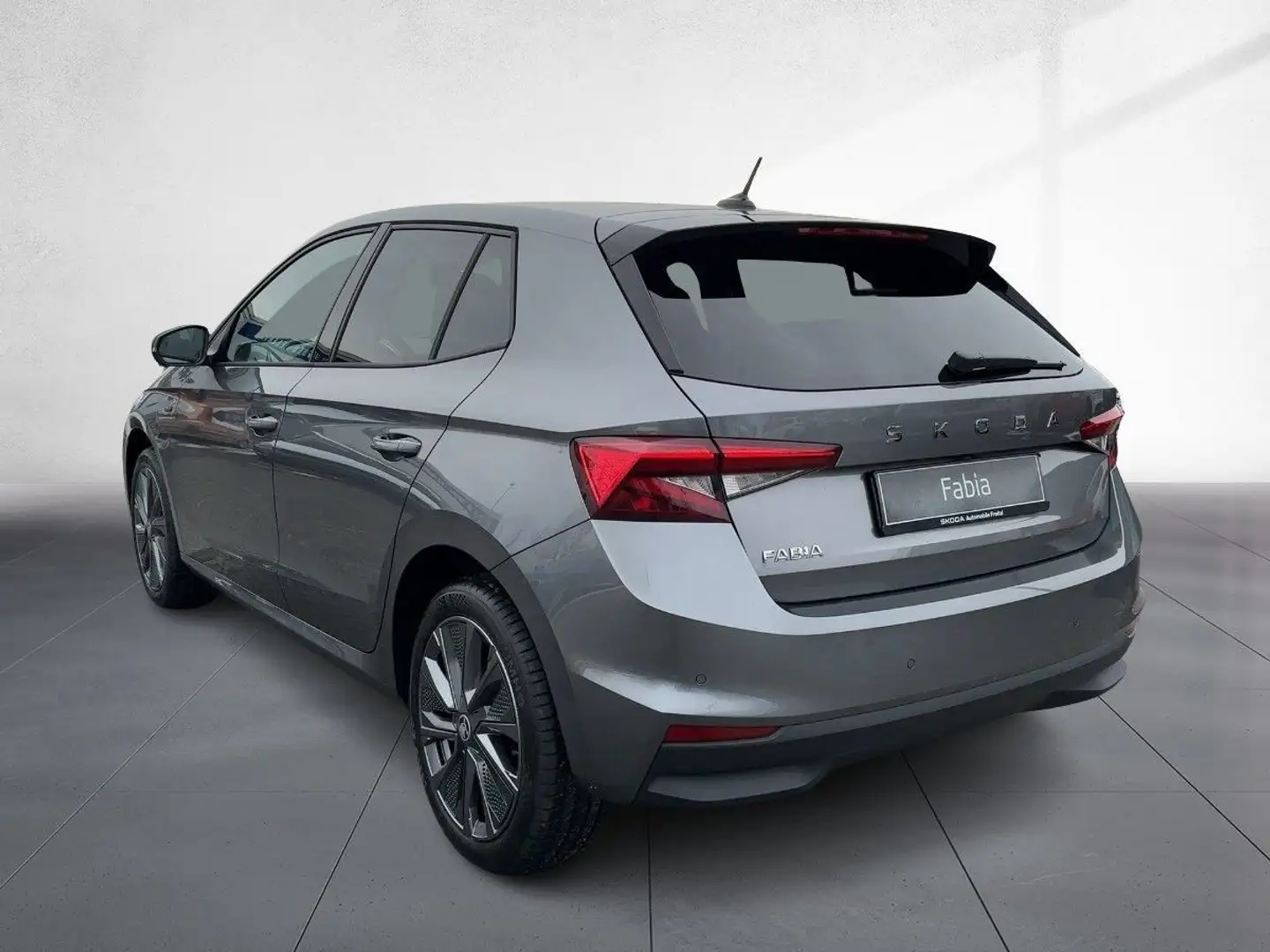 Skoda Fabia Drive 1,0 TSI DSG *Lenkradheizung* Grau - 2