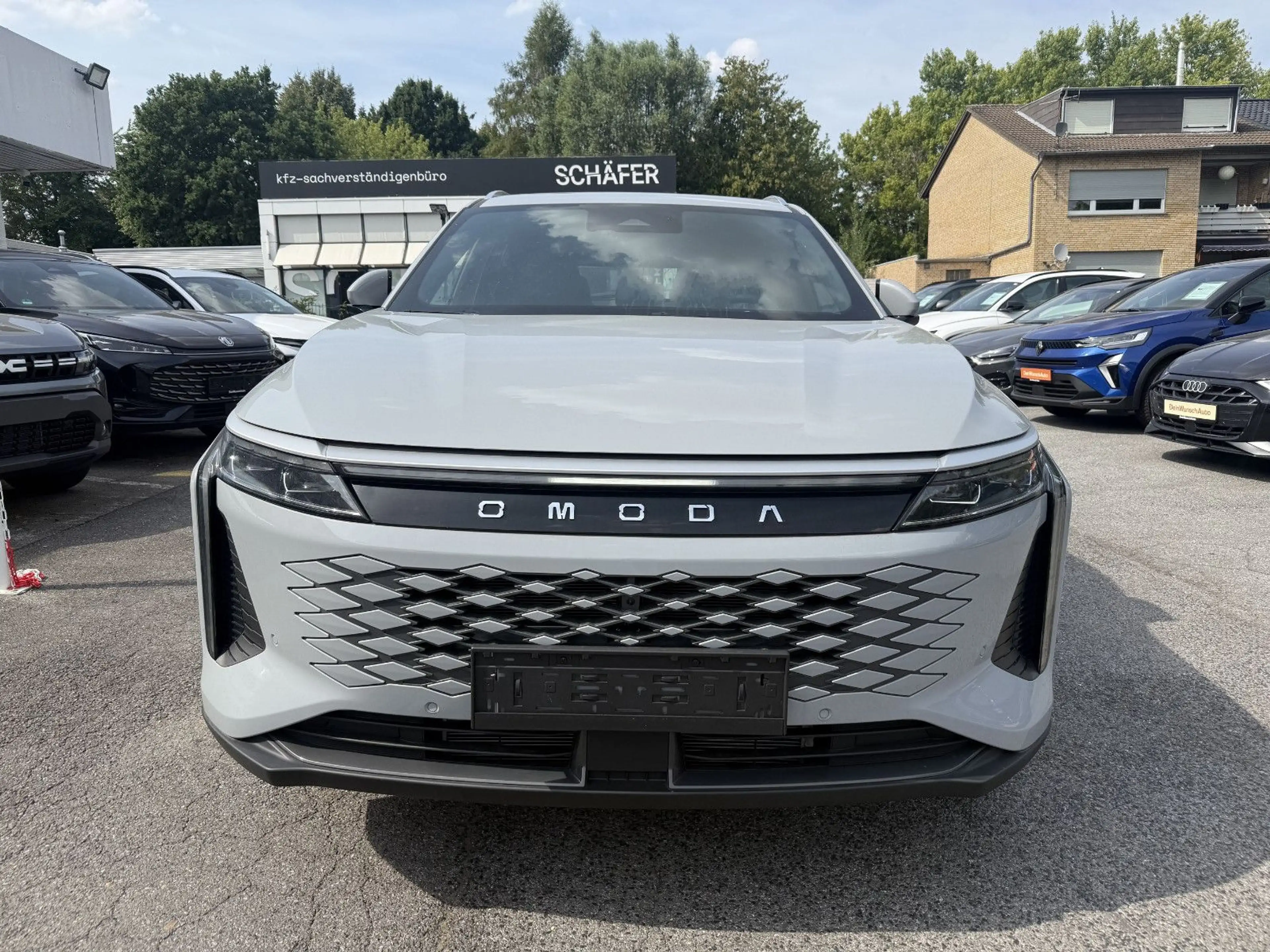 Omoda 9 1.5 TGDI PHEV Premium Pano Leder HUD VORLAUF — photo 2