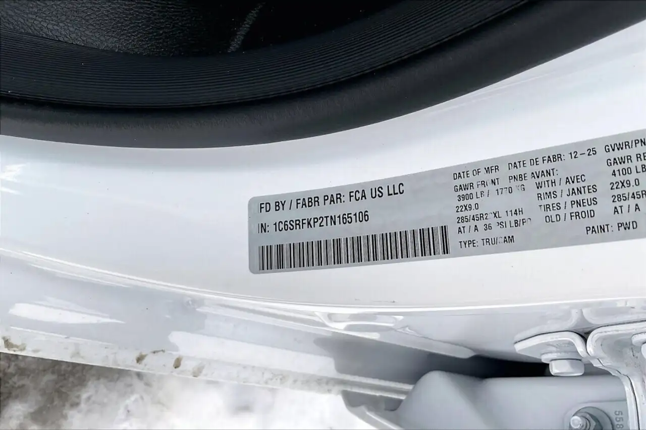 RAM 1500 снимка RAM 1500