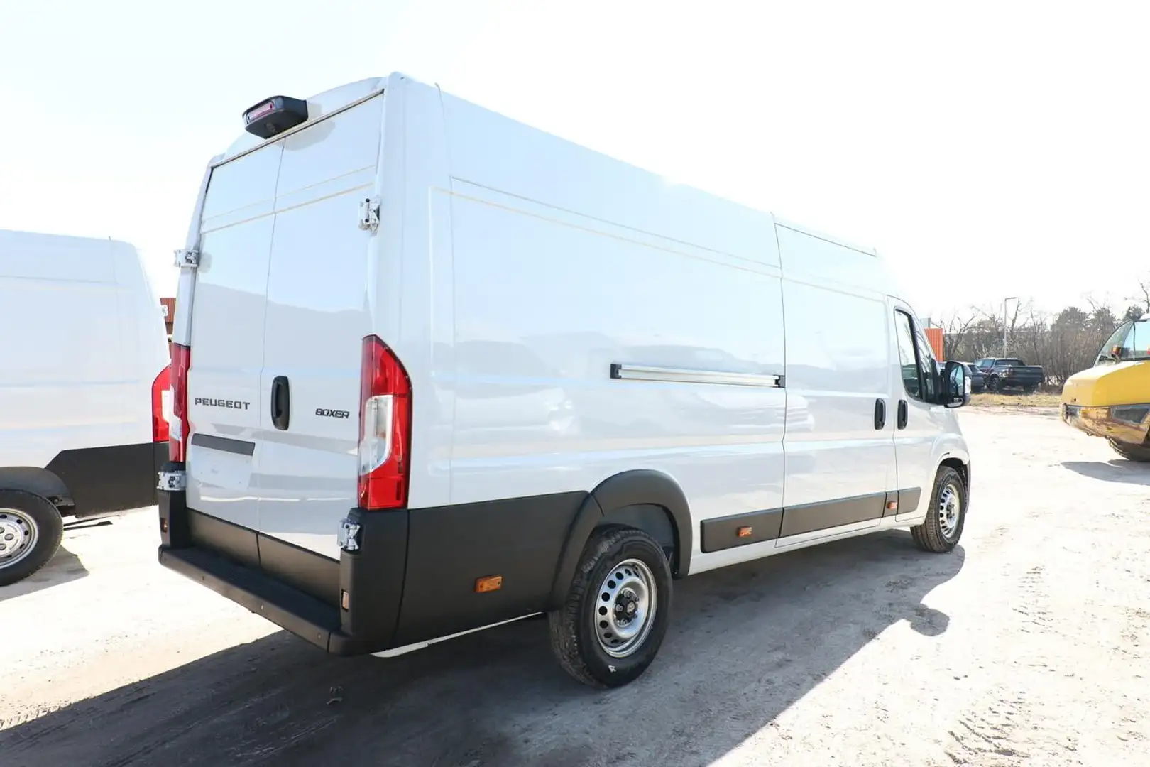 Peugeot Boxer 435 180 L4H2 FACELIFT Kam PDC VisibP 270° 132 k... Weiß - 2
