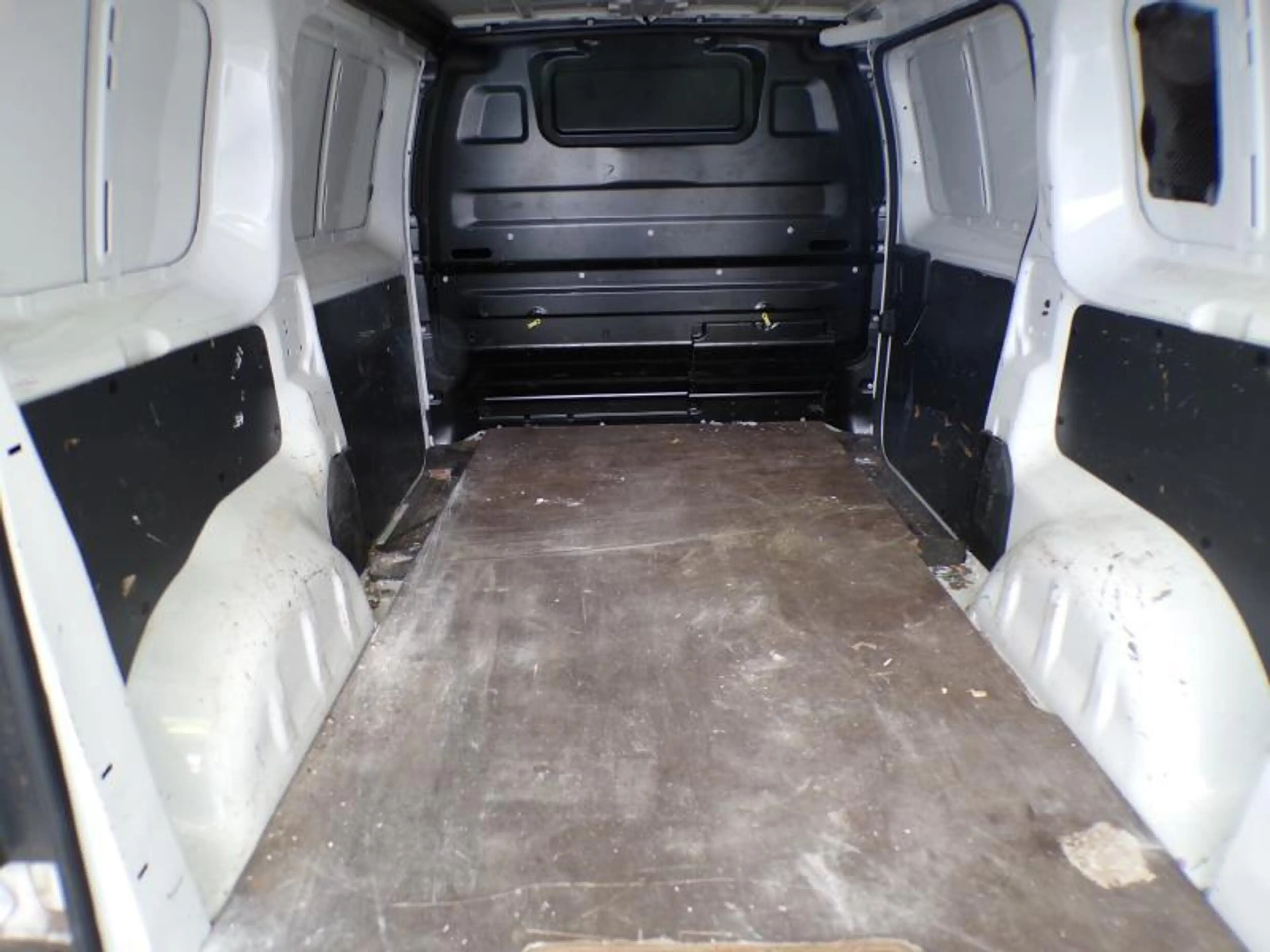 Citroen Jumpy 1.6HDi 116cv Blanc 06/19 3pl. Capteurs Cruise Blue — photo 8