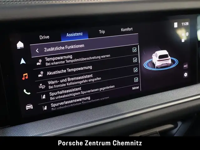 Porsche Cayenne view 17