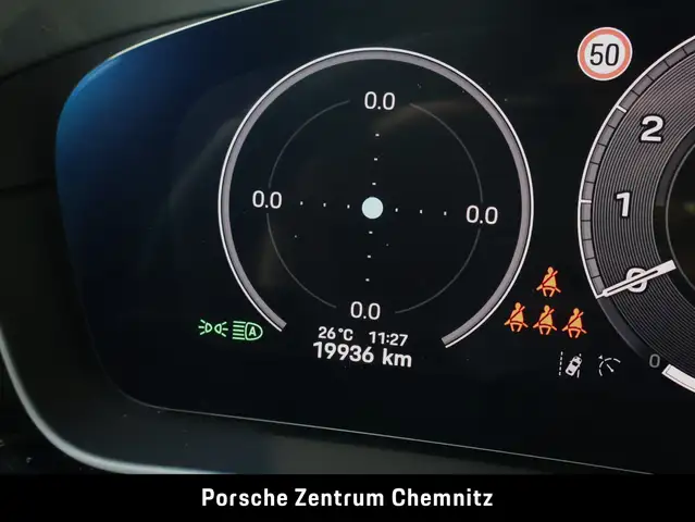 Porsche Cayenne view 20