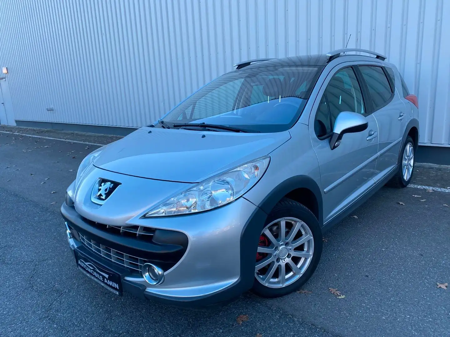Peugeot 207 SW Escapade Panoramadach TÜV/Serv. NEU Grau - 1