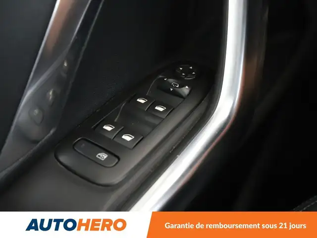Peugeot 2008 view 27