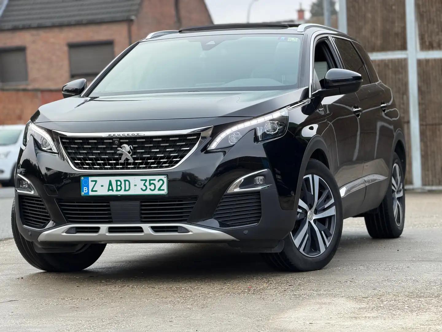 Peugeot 5008 5008 1.2 GT Line-Leder-360 cam-Pano-Full-2020-7pl Negro - 2