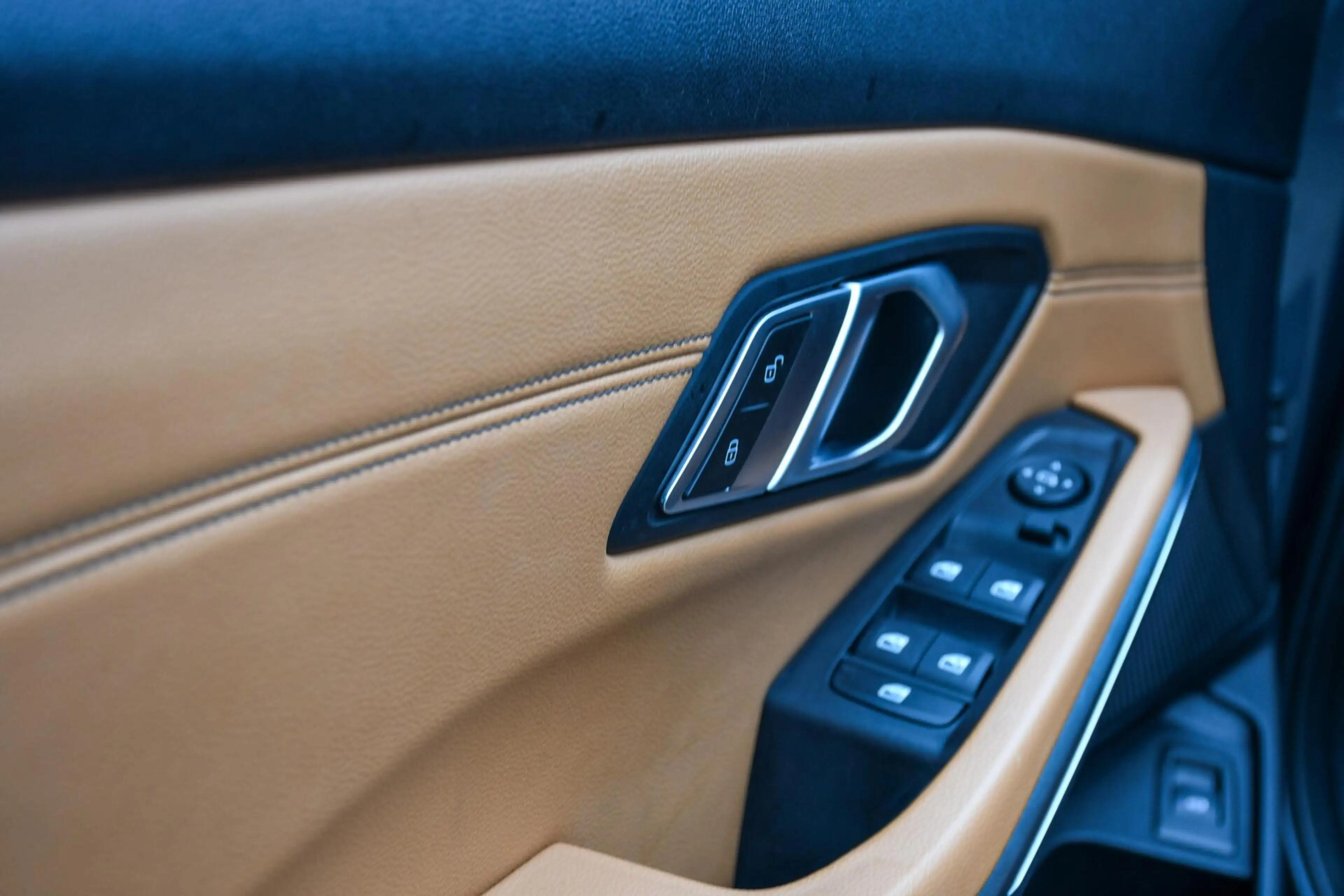 BMW 320 3-serie Touring 320i High Executive Leer LED NAP M — photo 27