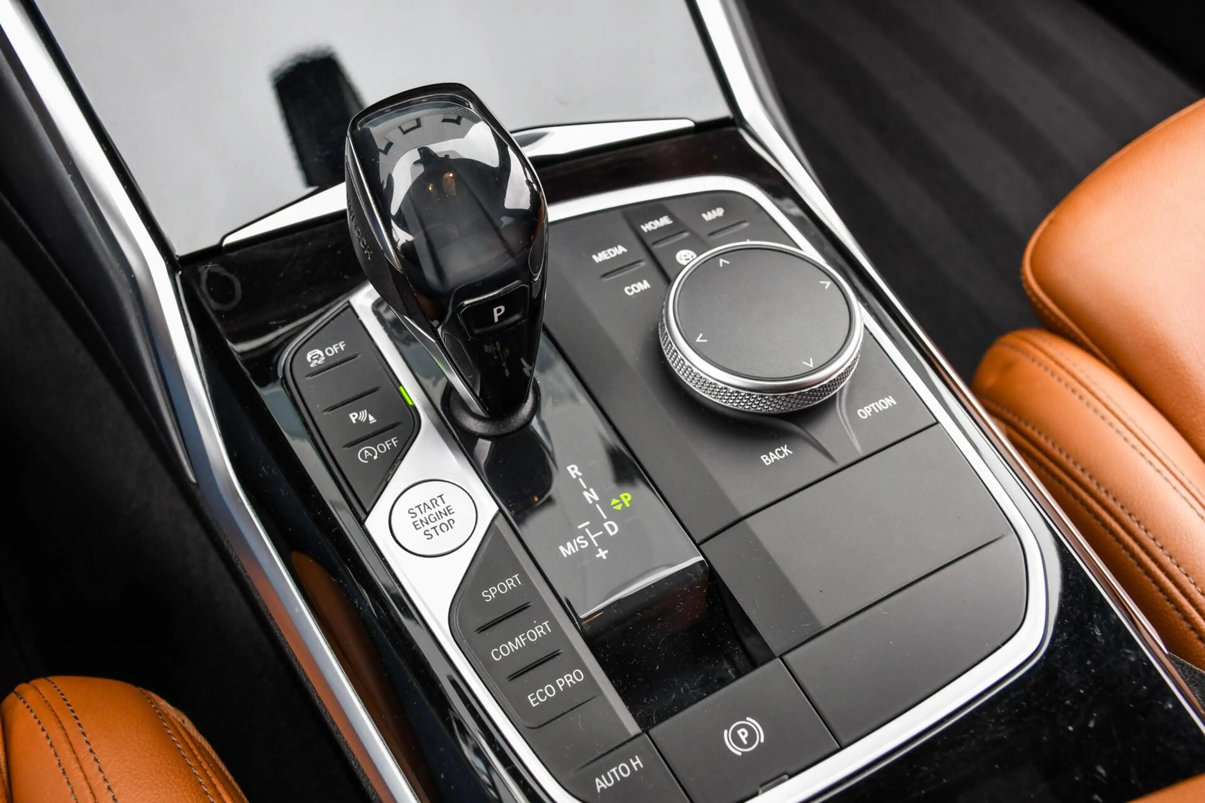 BMW 320 3-serie Touring 320i High Executive Leer LED NAP M — photo 18