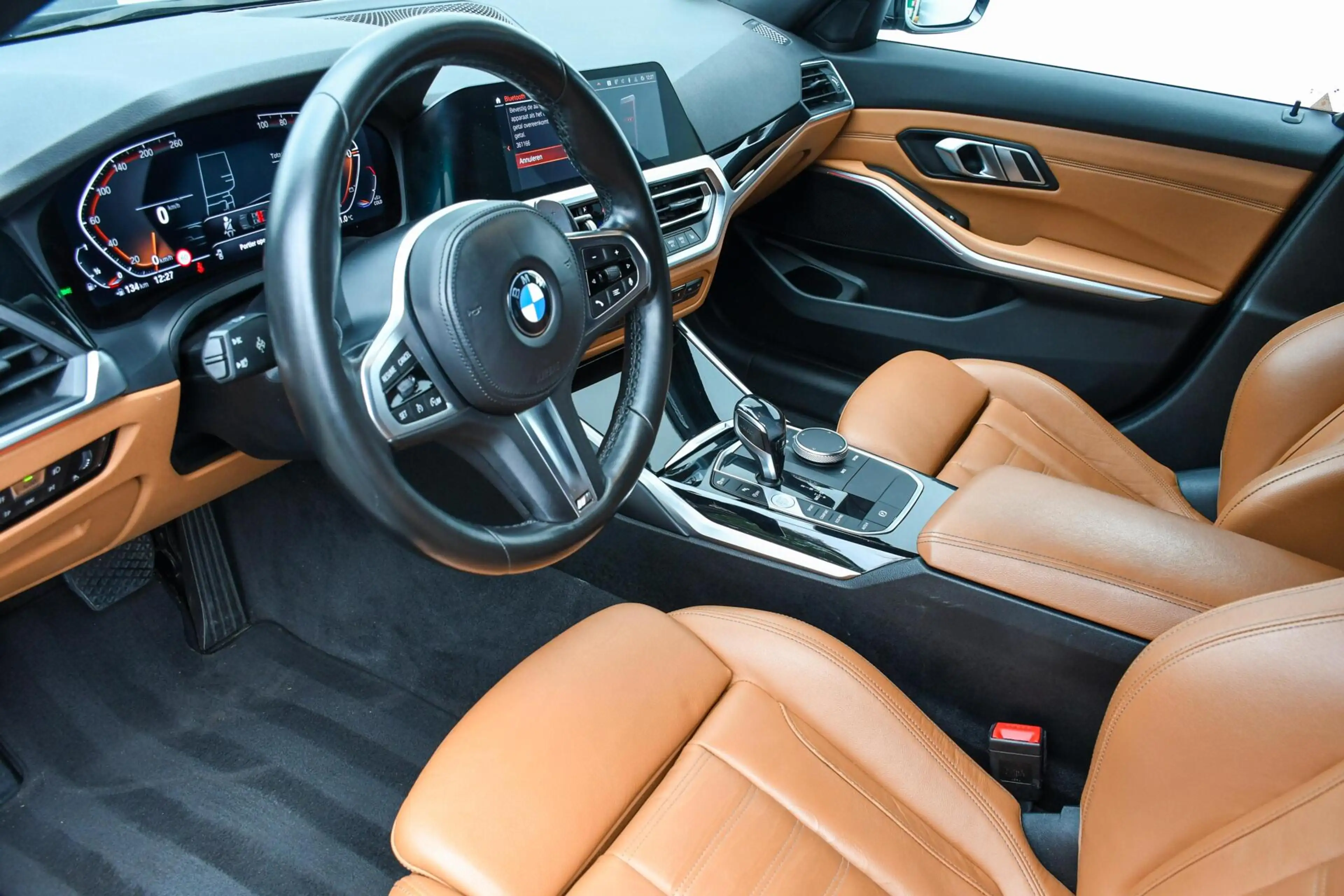 BMW 320 3-serie Touring 320i High Executive Leer LED NAP M — photo 4