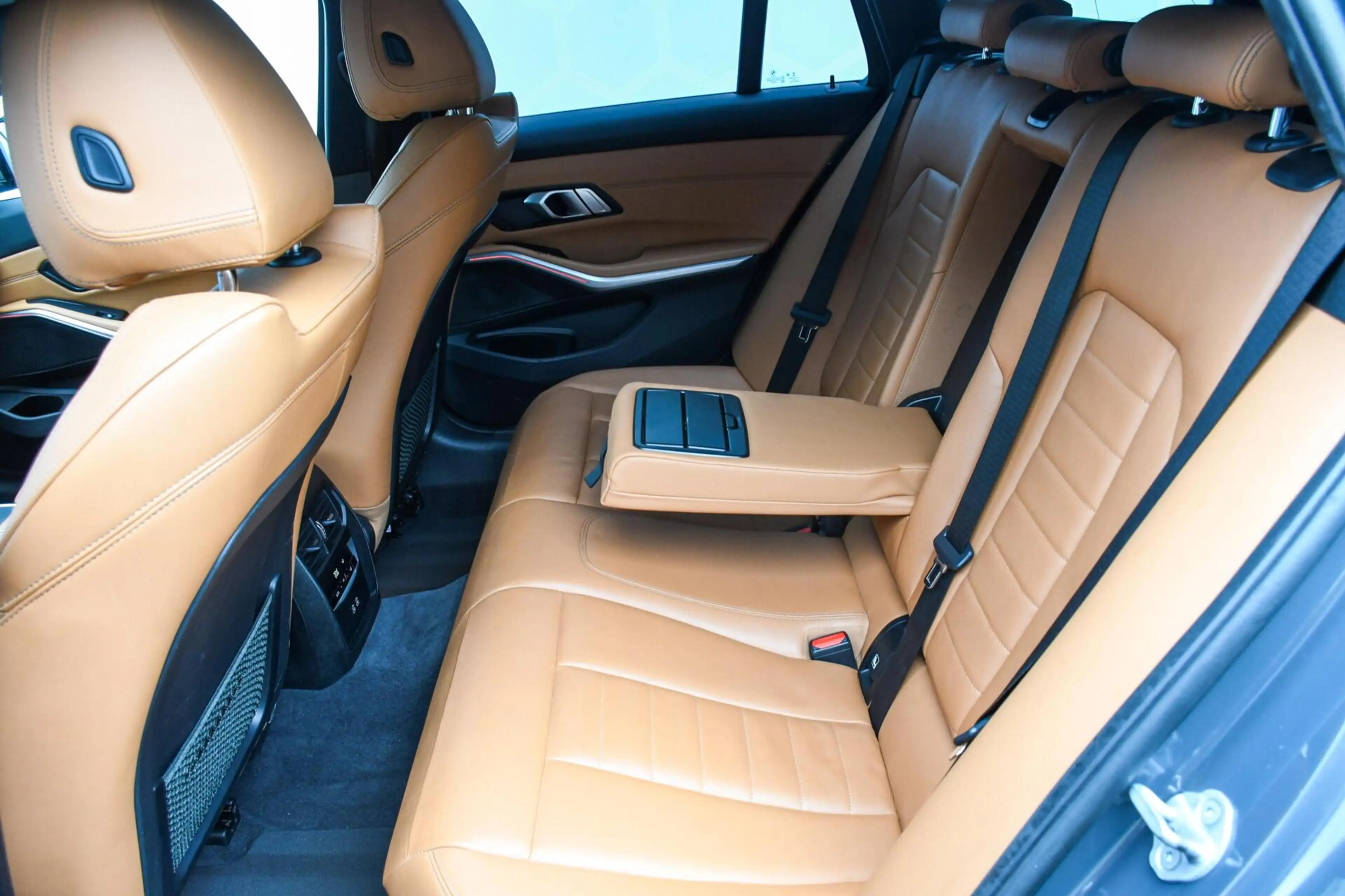 BMW 320 3-serie Touring 320i High Executive Leer LED NAP M — photo 13
