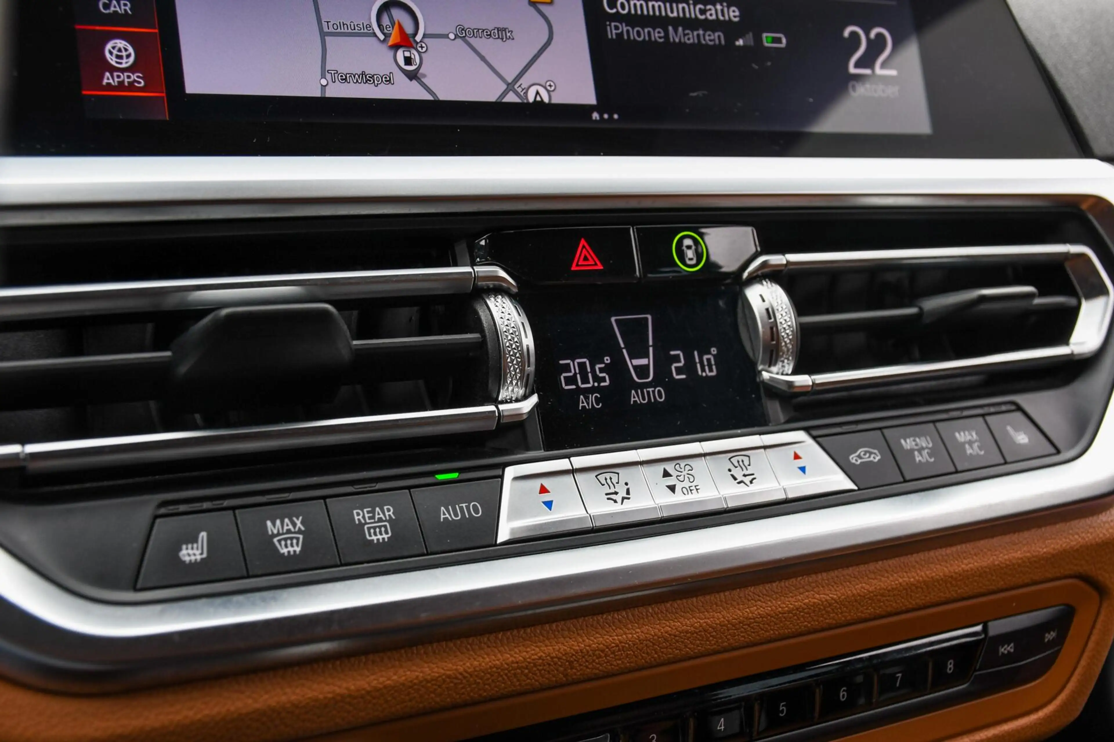 BMW 320 3-serie Touring 320i High Executive Leer LED NAP M — photo 17