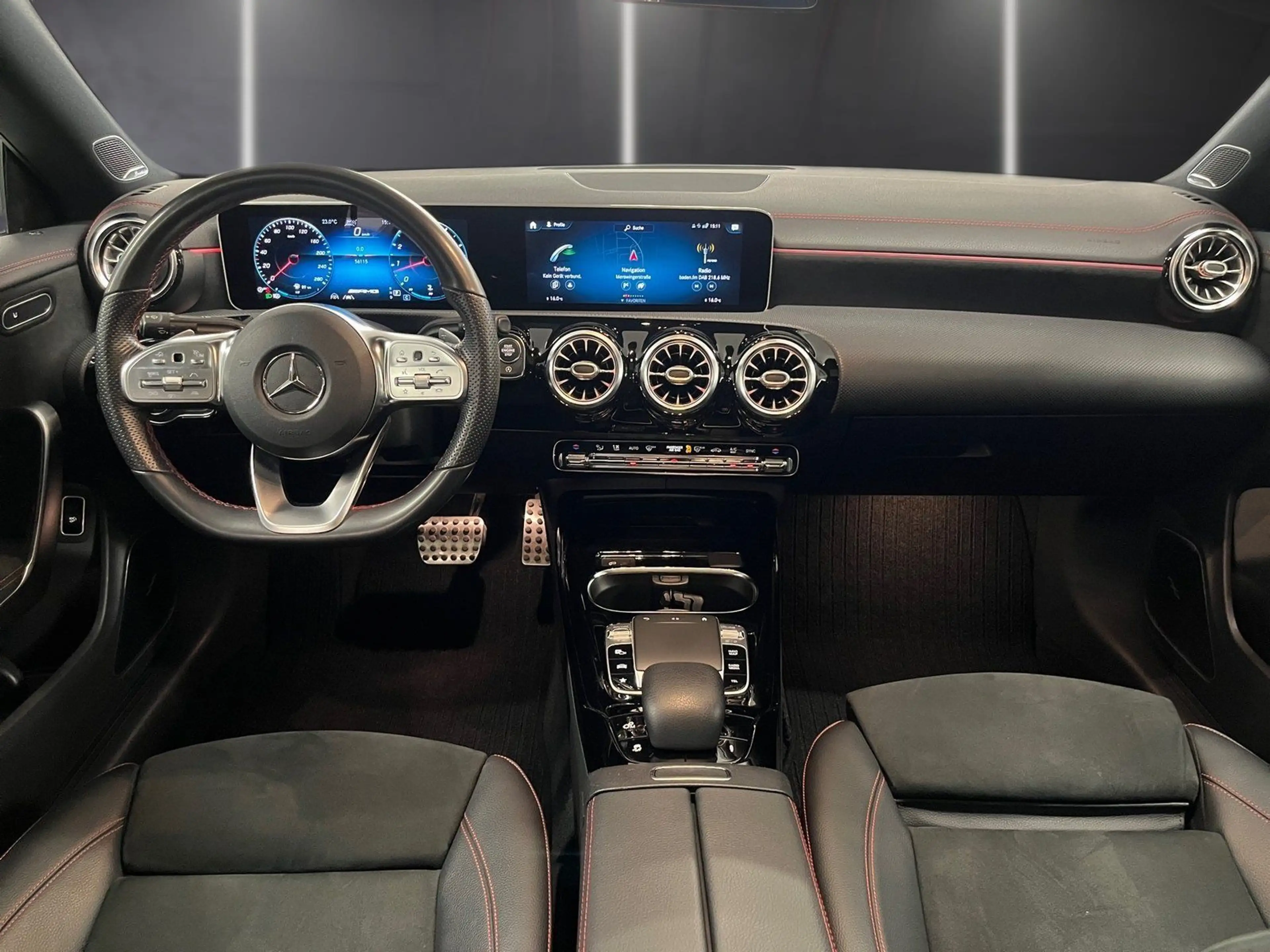 Mercedes-Benz CLA 35 AMG 4M*Pano*Burmester*Distro*360*MLB*Ride — photo 10