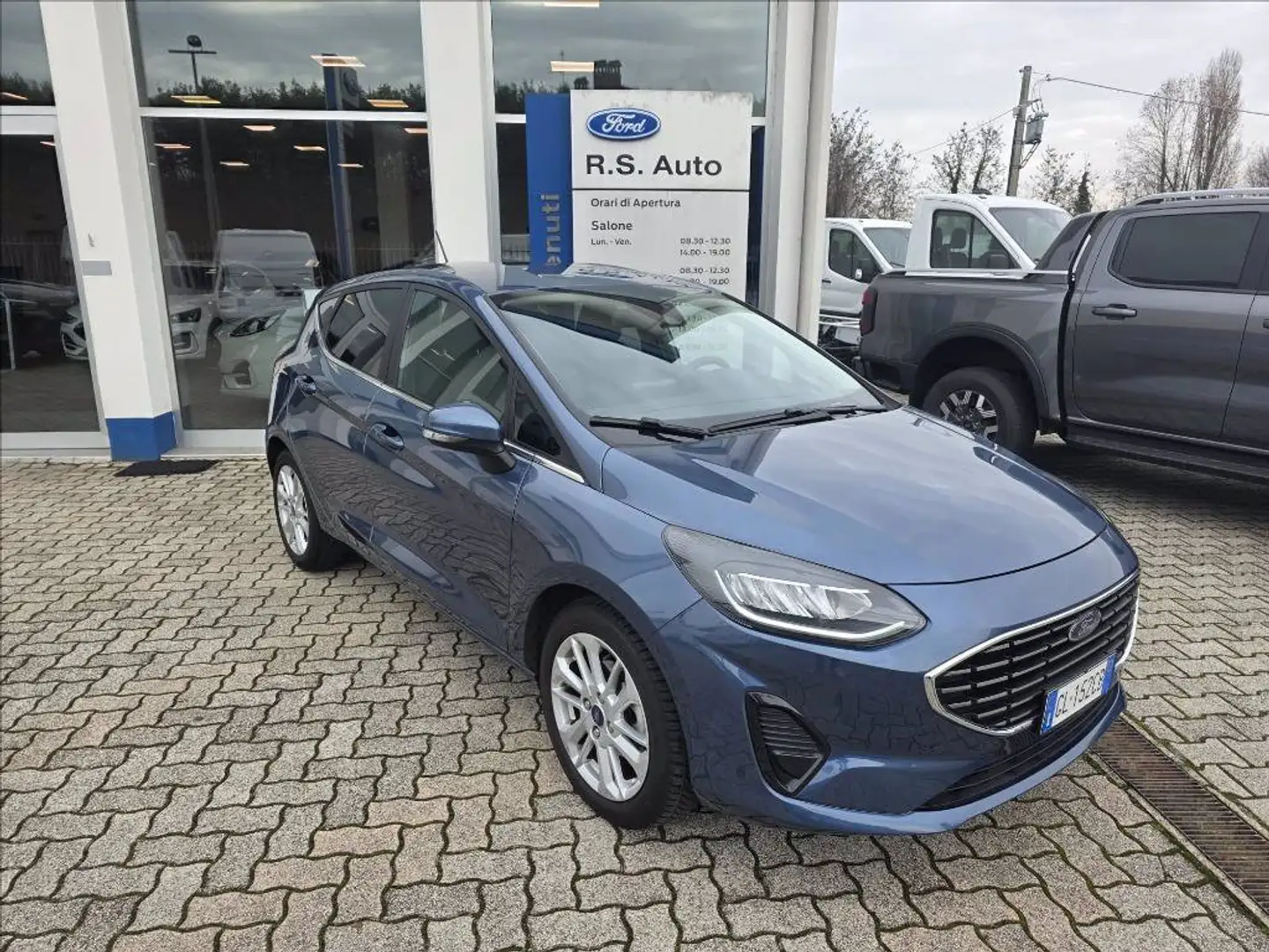Ford Fiesta 5p 1.1 Titanium 75cv Bleu - 1