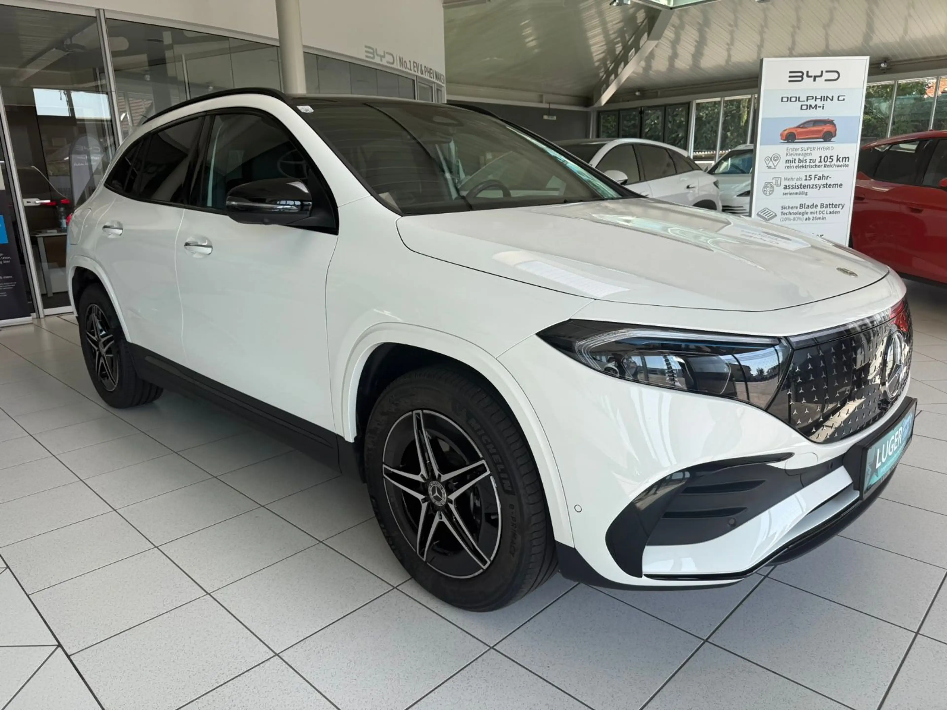 Mercedes-Benz EQA 250 + KeyGo PTS Shz LED Distr Ambi FAP MBUX — photo 4
