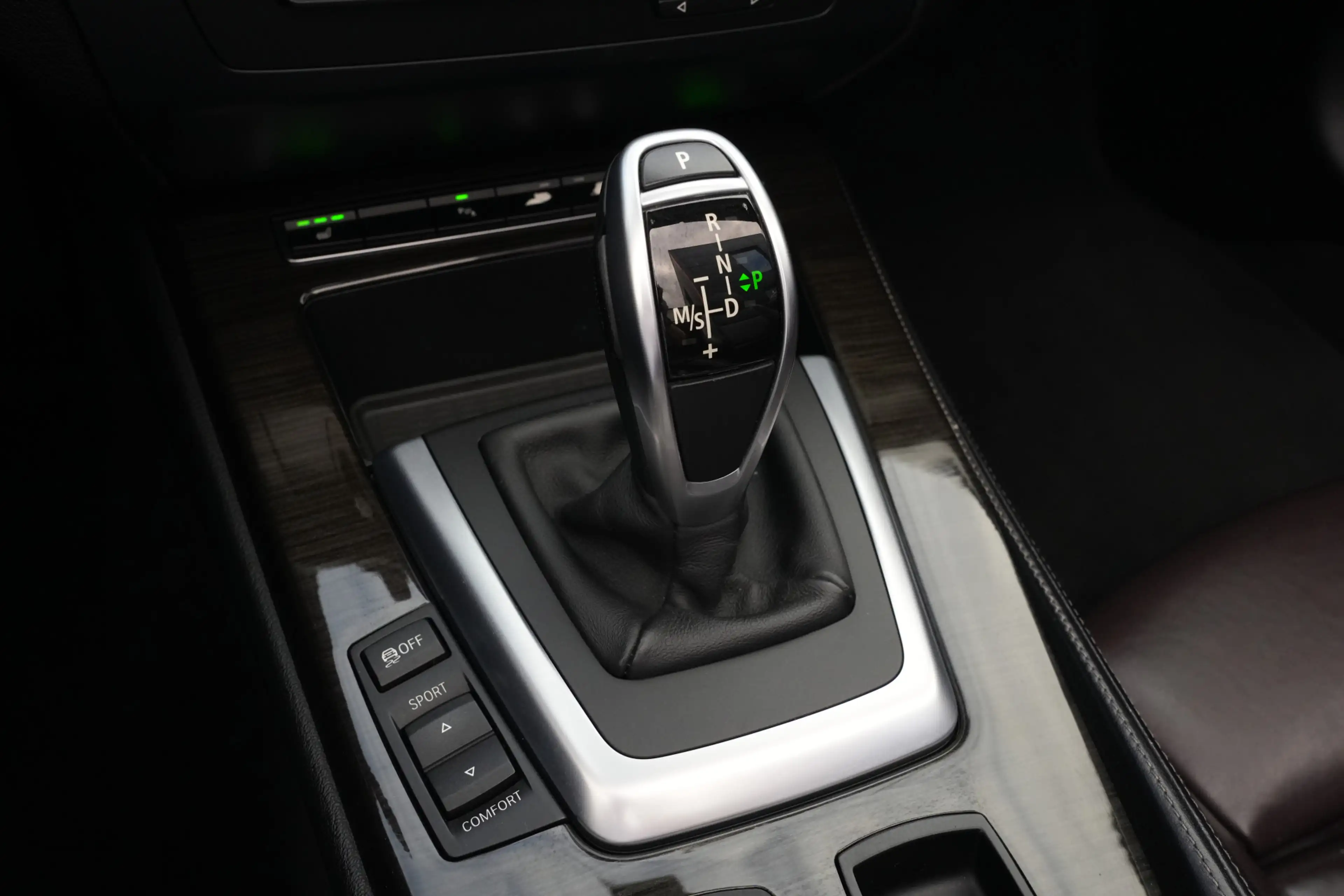 BMW Z4 Roadster sDrive28i Executive — photo 13
