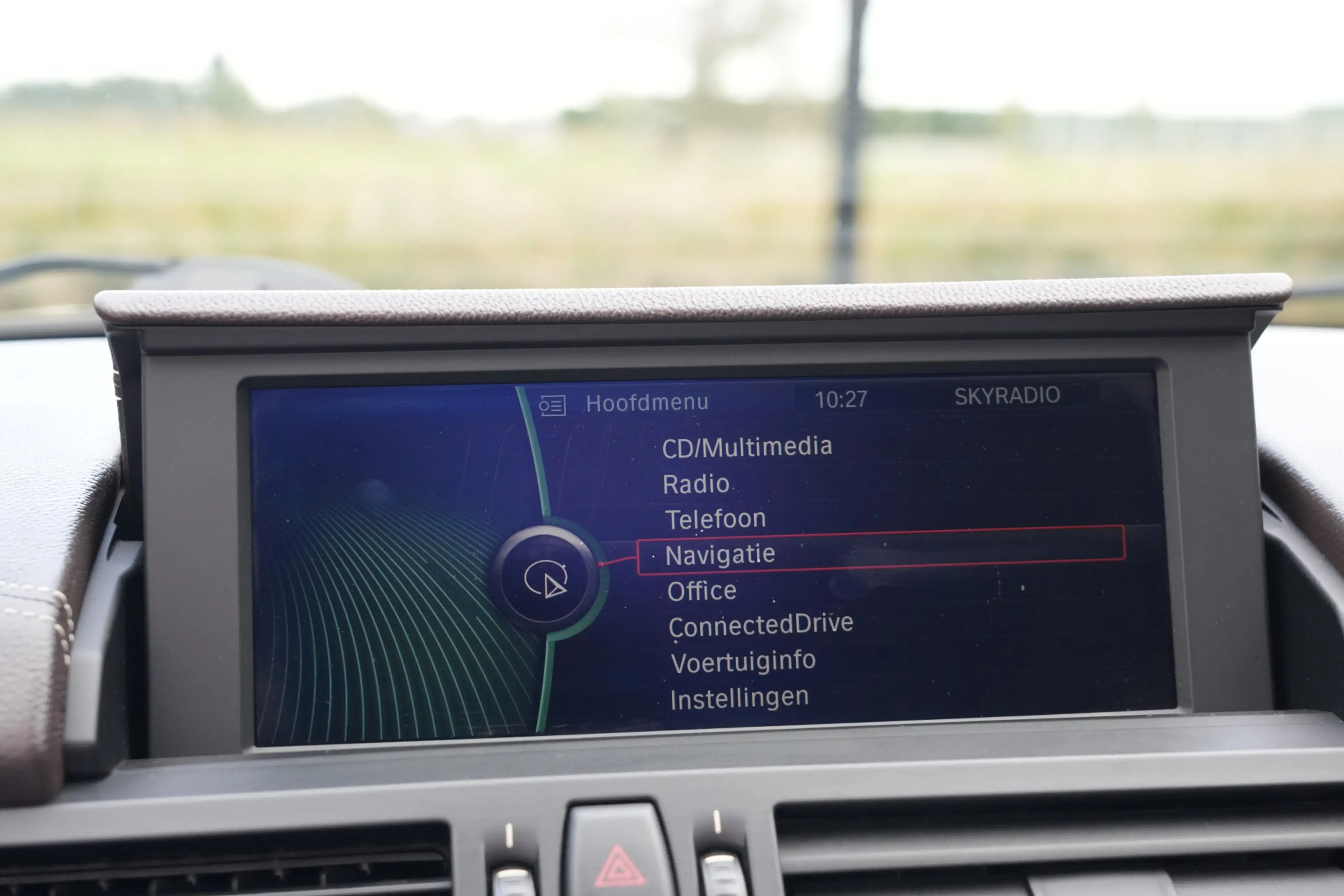 BMW Z4 Roadster sDrive28i Executive — photo 16