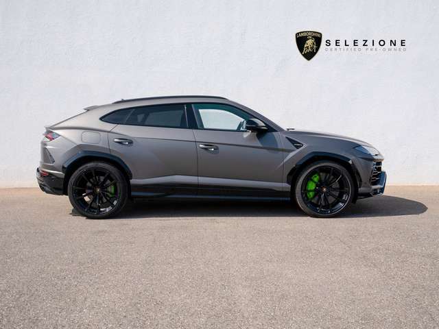Lamborghini Urus 23" B&O PANO MASSAGE AHK PARK ASSIST BIG CARBON NA