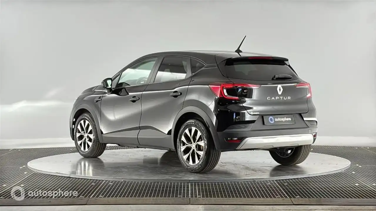 Renault Captur — photo 8