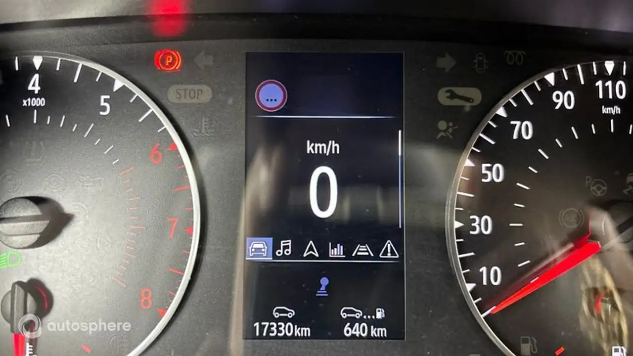 Renault Captur — photo 9