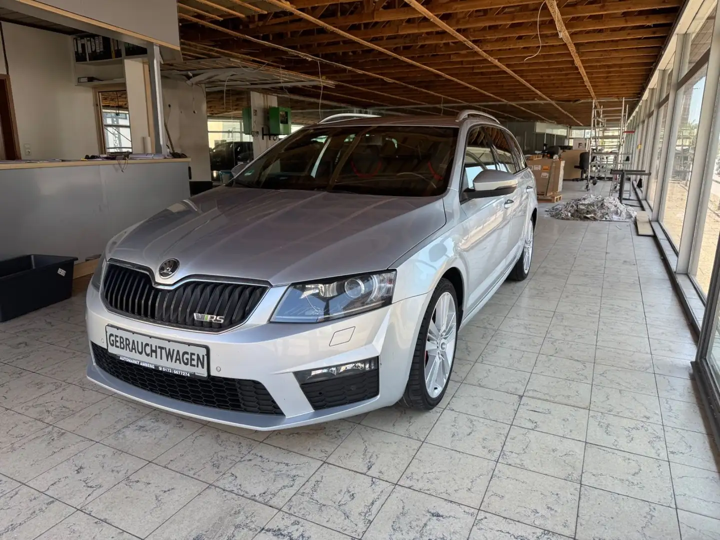 Skoda Octavia Combi RS*AHK*AMUNDSEN*BI-XENON*PDC V.u.H Argent - 1