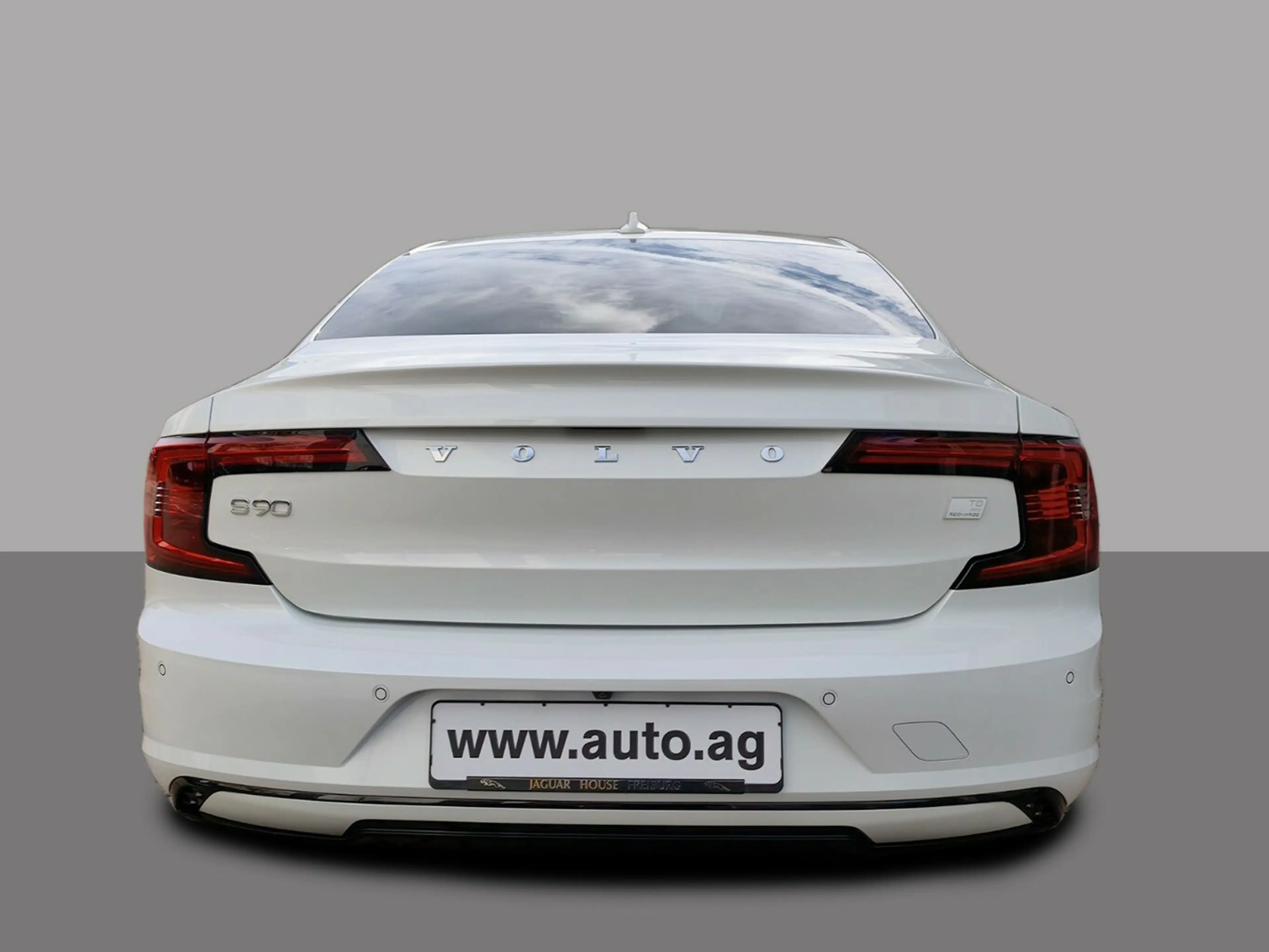 Volvo S90 T8 PLUS DARK PANO 360° GAR27 — photo 6