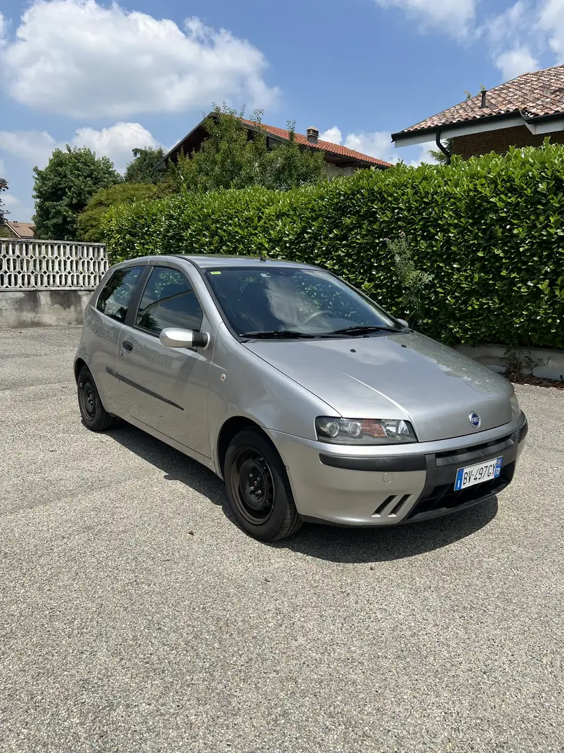 Fiat Punto 3p 1.2 16v HLX - 1