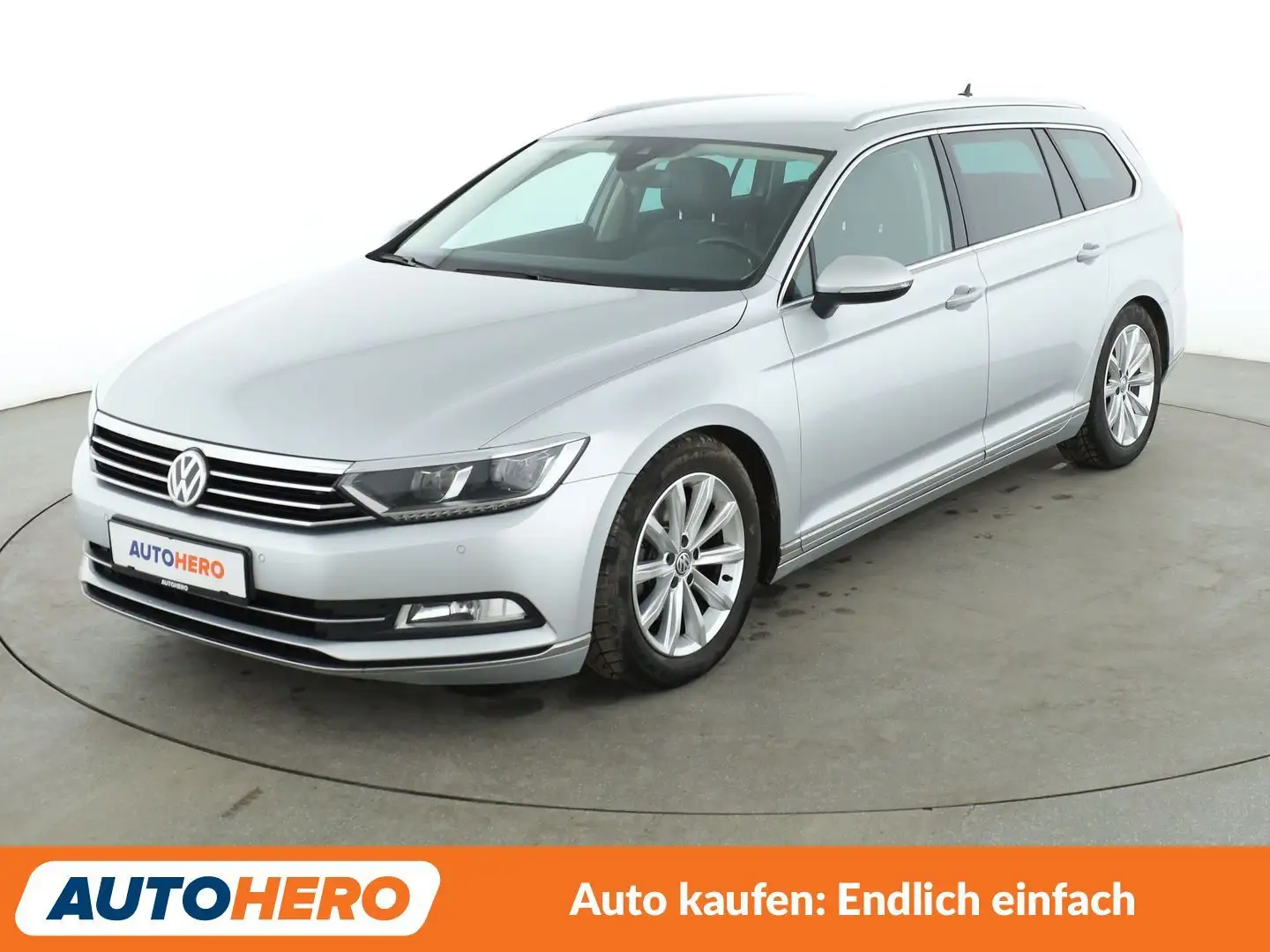 Volkswagen Passat 2.0 TDI Highline BlueMotion Aut.*NAVI*CAM* Gris - 1