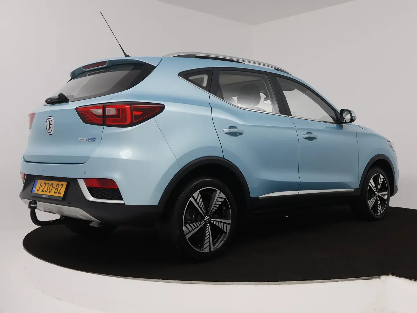 MG ZS MG EV Luxury 45 kWh | 1e- Eigenaar | Leder | Panor Blauw - 2