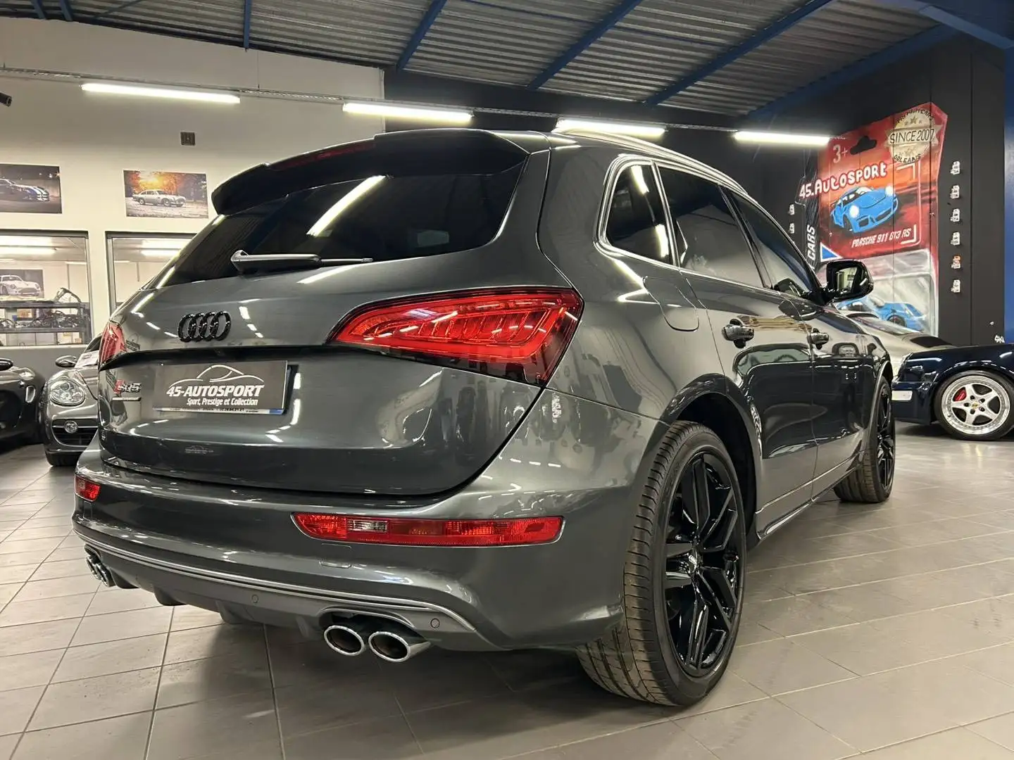 Audi SQ5 COMPETITION 3.0 V6 Bi Turbo TDI 326ch Gris - 2