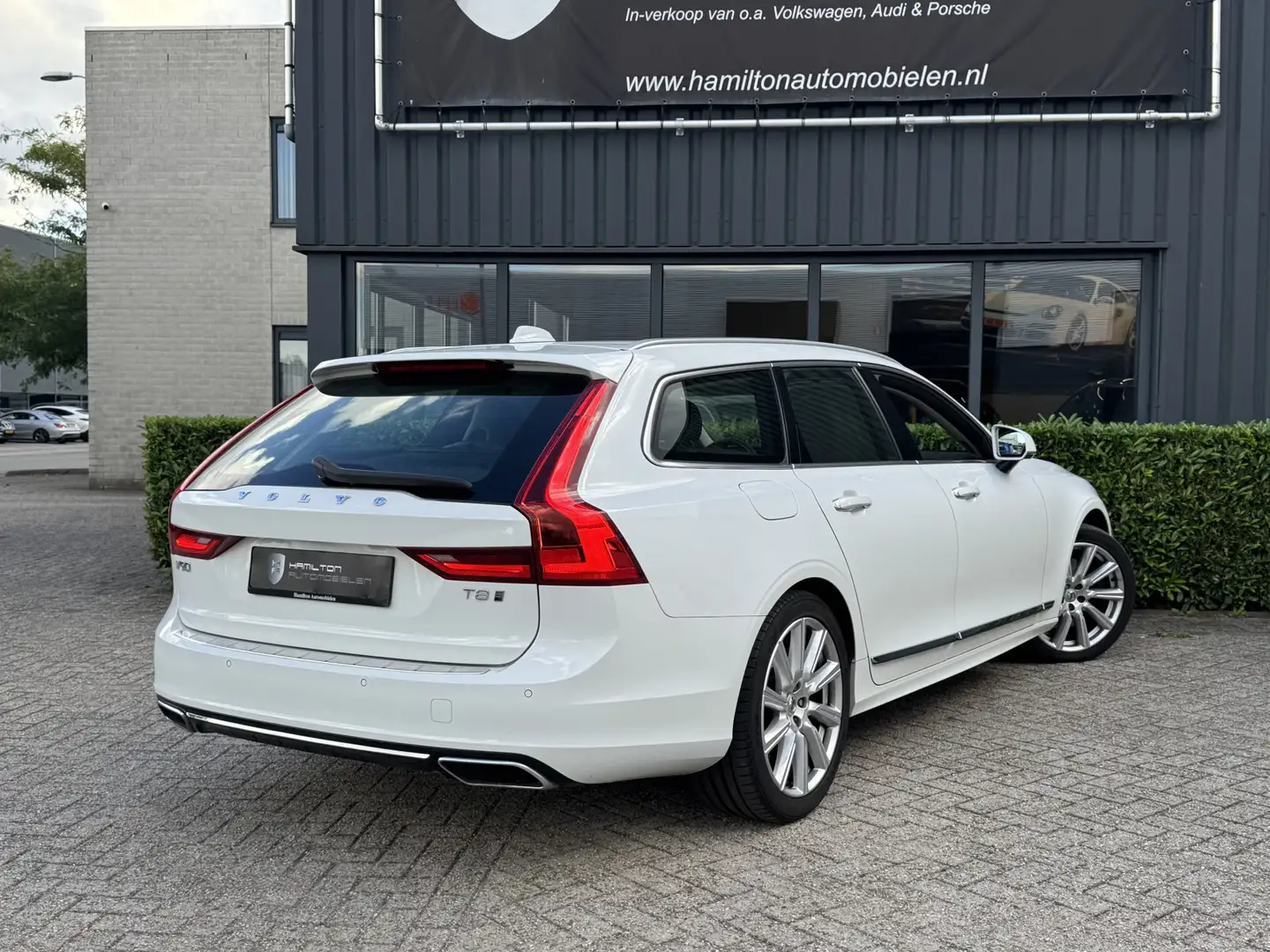 Volvo V90 2.0 T8 AWD Recharge Inscription Led Leder Navi 19" Wit - 2