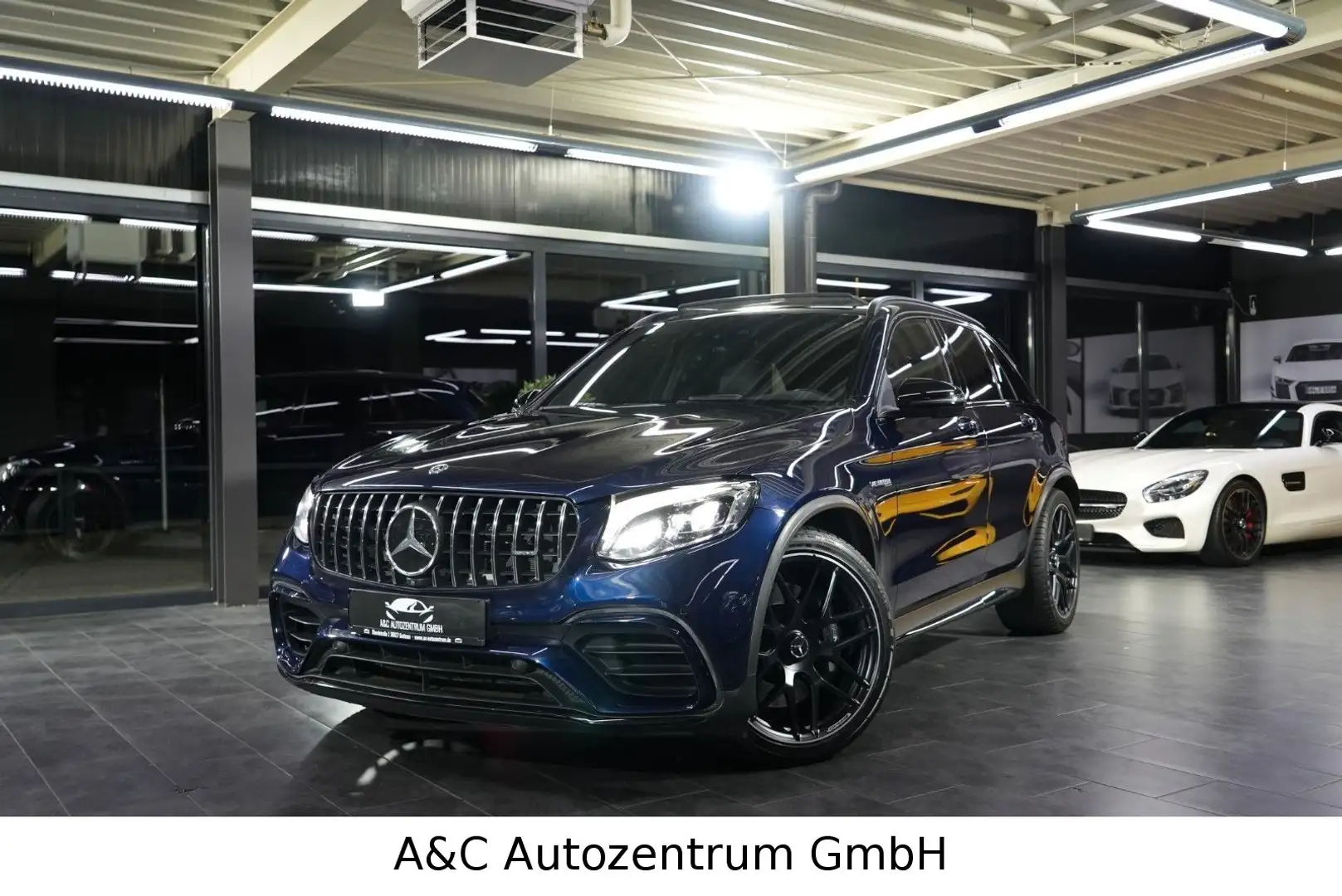 Mercedes-Benz GLC 63 AMG 4Matic Blau - 2