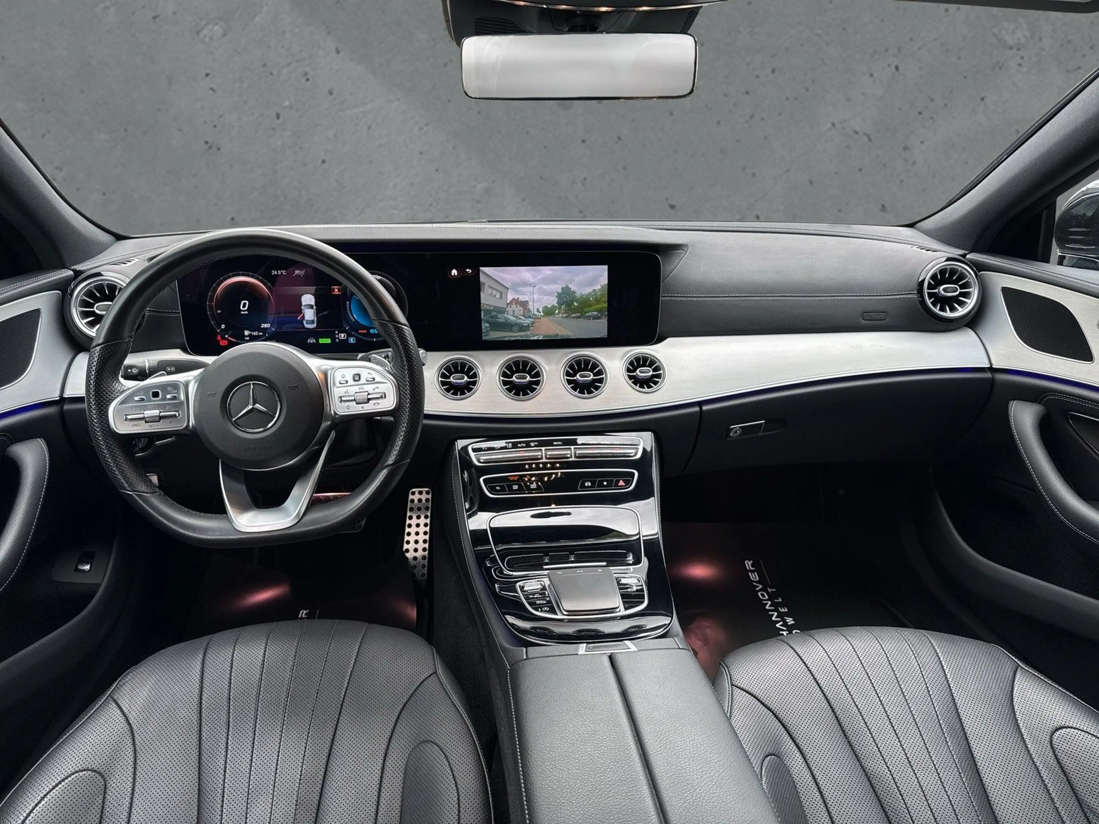 Mercedes-Benz CLS 450 4Matic AMG /S-DACH/360°/DISTR/SPUR/TOTW — photo 11