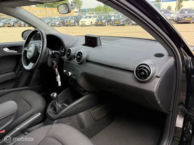 Audi A1 view 13