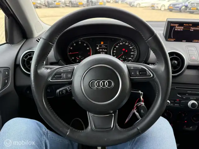Audi A1 view 12