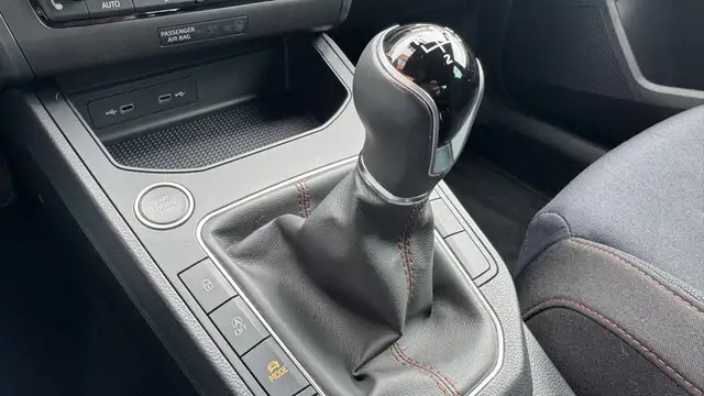 SEAT Ibiza view 26