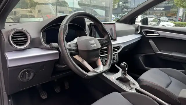 SEAT Ibiza view 9