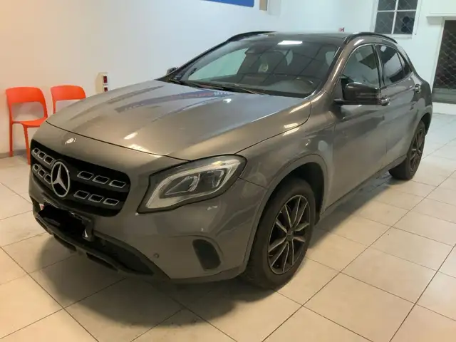 Mercedes-Benz GLA 250 GLA-X156 2017 Sport 4matic auto